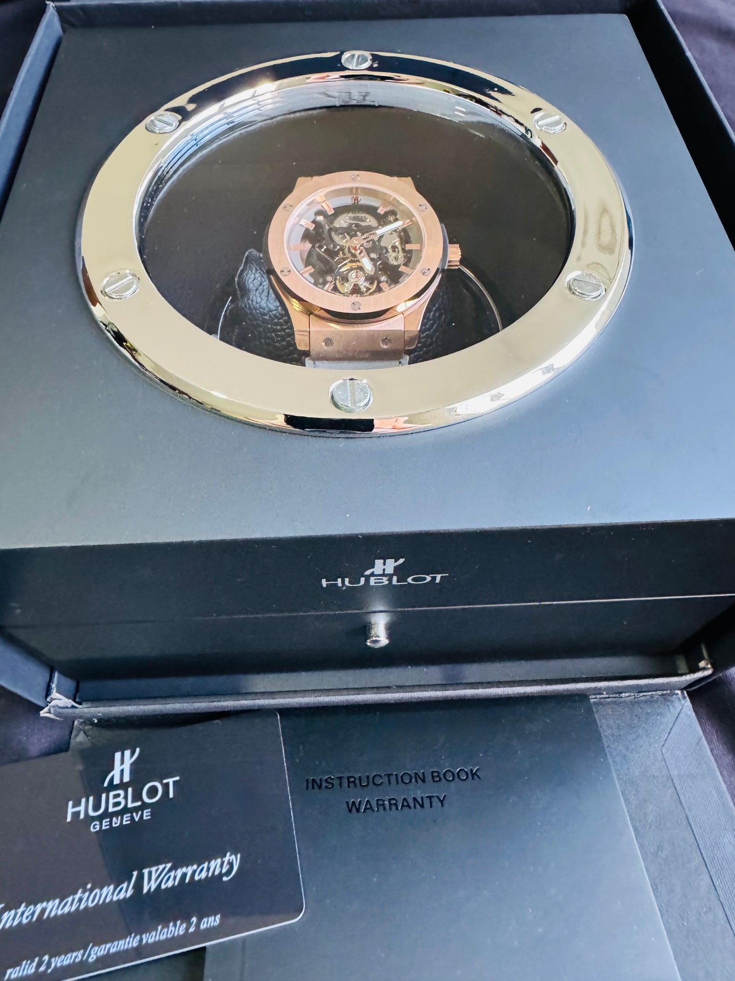 ESPECTACULAR RELOJ HUBLOT SKELETON AUTOMÁTICO MECÁNICO- CRISTAL ZAFIRO- ETC;