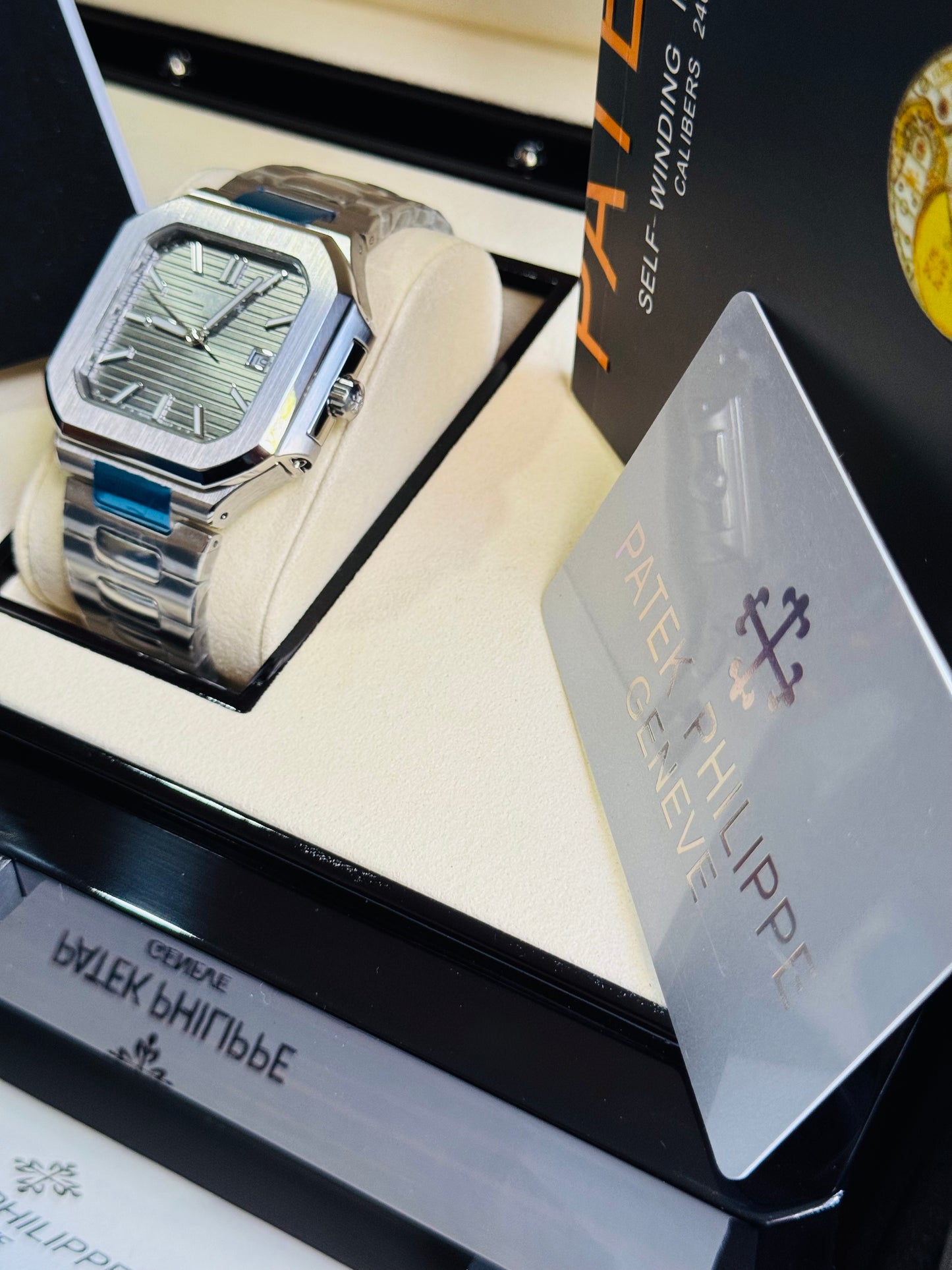 EXCLUSIVO RELOJ PATEK PHILIPPE AUTOMÁTICO- FECHADOR- JOYAS 💎- CRISTAL ZAFIRO- LUMINOSO- ÚLTIMO Y MÁS NUEVO DISEÑO!!!
PRECIO: A TRATAR 

No se hacen Envíos 🚚 

Ventas solo en Cancún 

Información por WHATSAPP 99 81 92 84  65