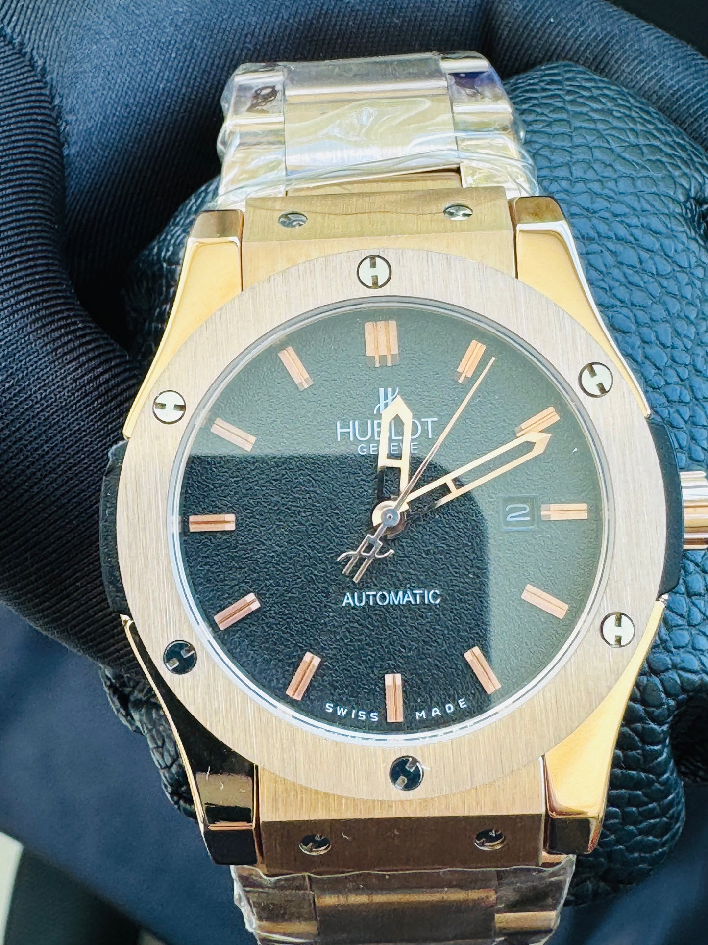 MÁXIMO LUJO! EXCLUSIVO HUBLOT AUTOMÁTICO CARATULA TIPO DIAMANTE 💎 Y LIJA! ELEGANCIA TOTAL!