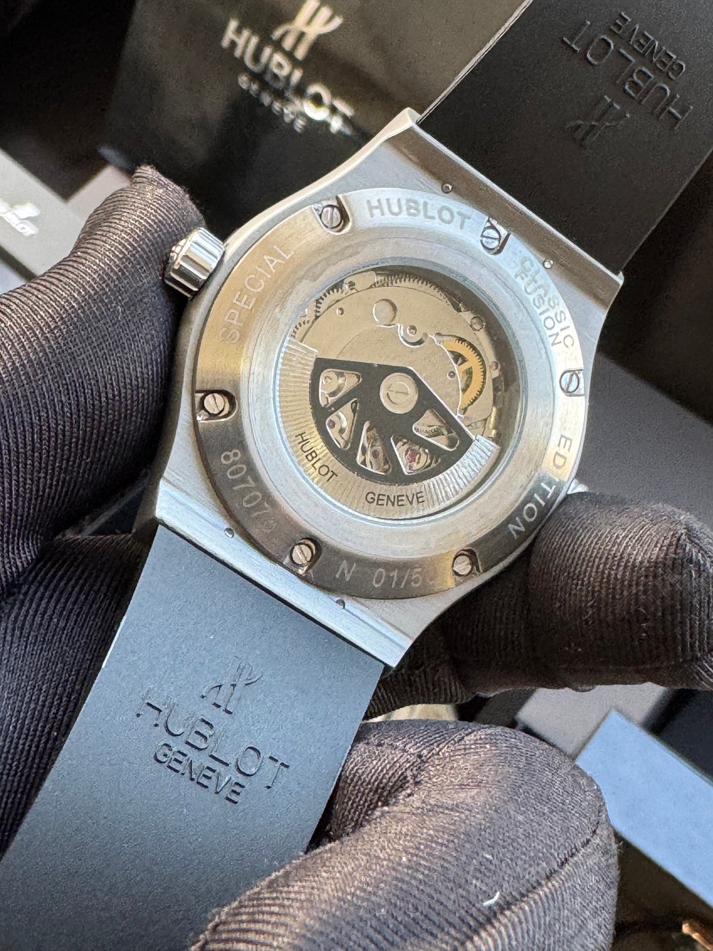 ELEGANTE Y SOFISTICADO DISEÑO RELOJ AUTOMÁTICO MECÁNICO HUBLOT EDICIÓN ESPECIAL CLÁSSIC FUSION