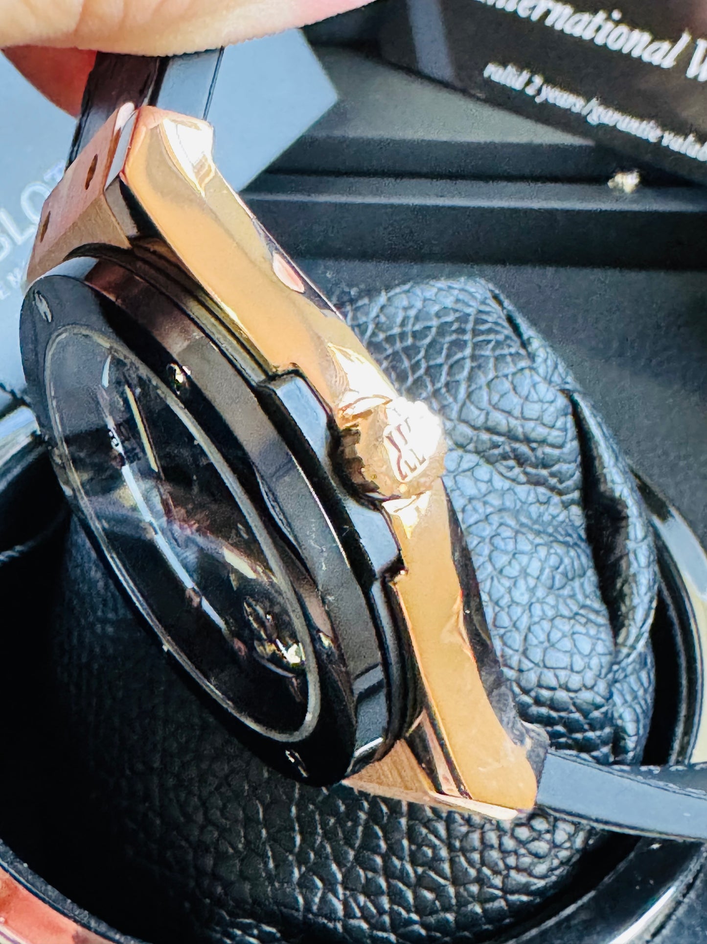 ESPECTACULAR RELOJ HUBLOT SKELETON AUTOMÁTICO MECÁNICO- CRISTAL ZAFIRO MÁXIMO LUJO!!!

PRECIO: A TRATAR 

VENTAS SOLO EN CANCÚN 

INFORMACION POR WhatsApp 99 81 92 84 65.

NO SE HACEN ENVÍOS 🚚