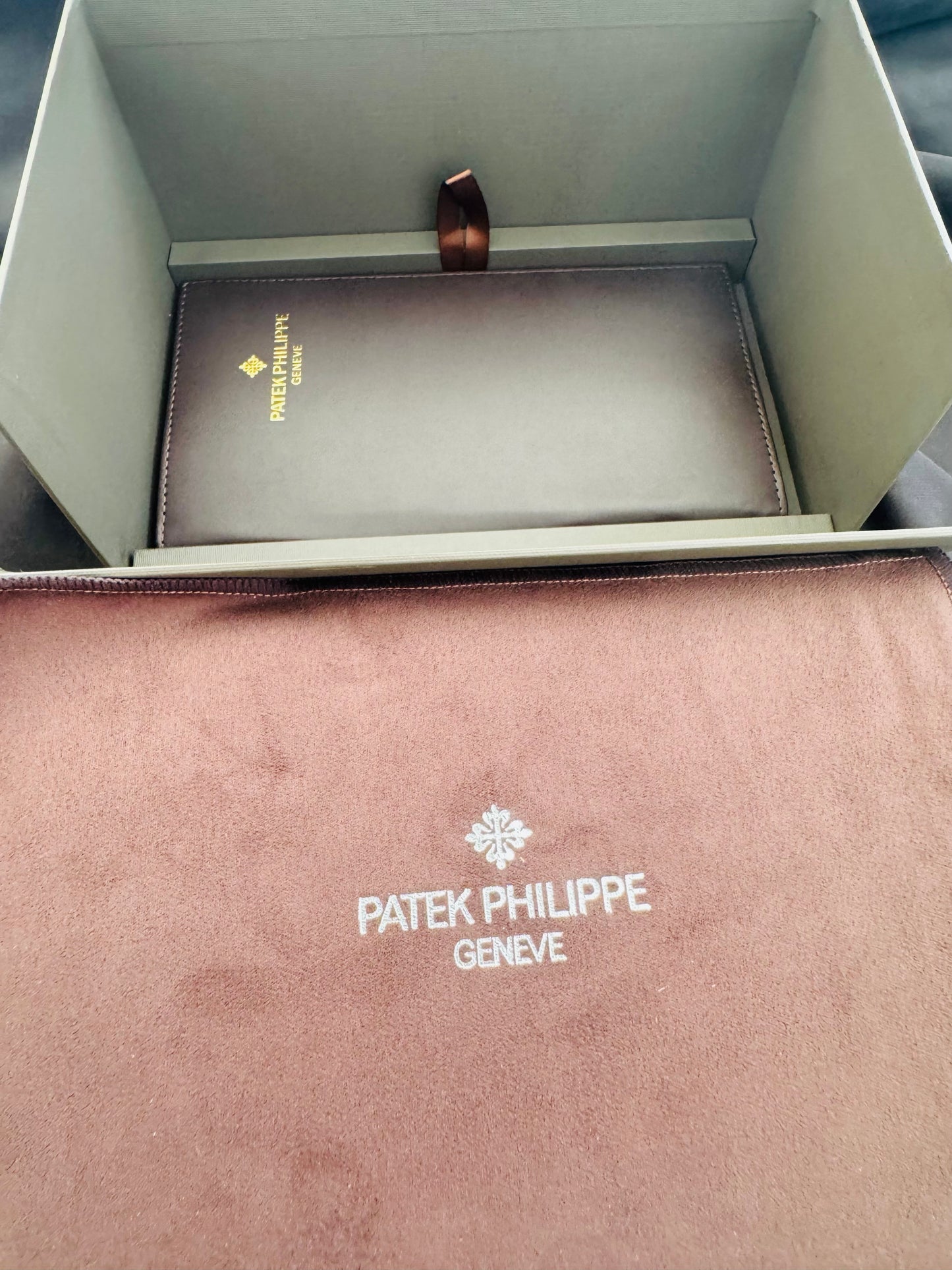 Último modelo Patek Philipe Espectacular Diseño y exclusividad múltiples complicaciones!!! 36 💎!!!