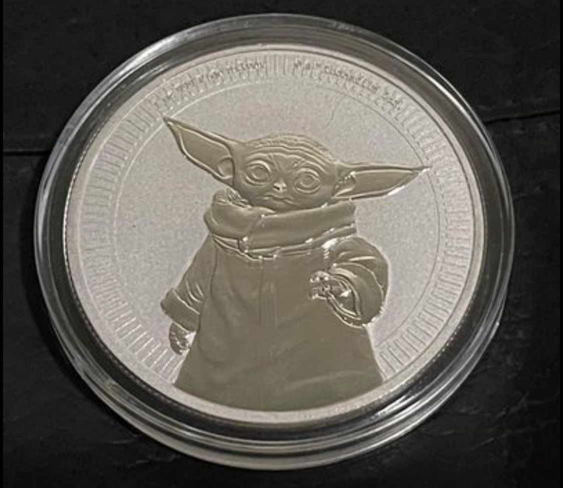 Hermosa Moneda 🪙 1 Onza de plata Ley .999 (Grogu) Curso Legal País de Origen Niue 🇳🇺 año 2021. Long Time Sold Out