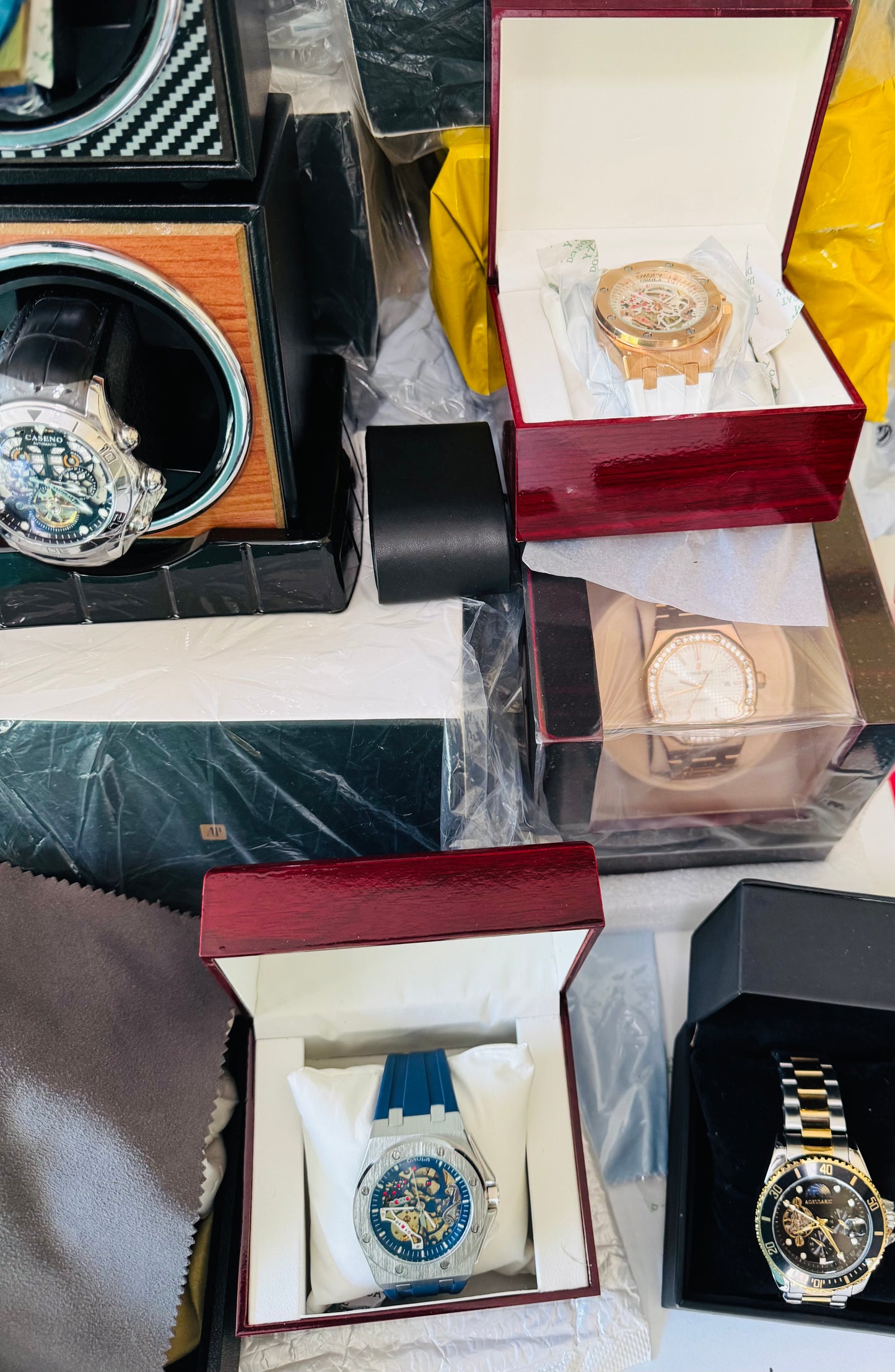 Más de 250 Modelos de Relojes de Todo tipo! Automáticos-Mecánicos-Tourbillon-Doble Tourbillon-de Cuarzo-Electrónicos etcétera