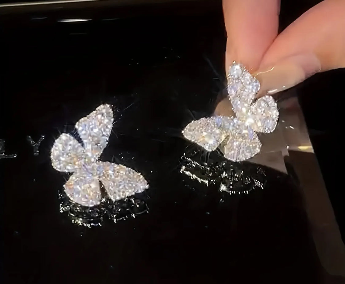 Bonitos Aretes de Mariposa Hipoalergenicos- Ideal para regalo 🎁