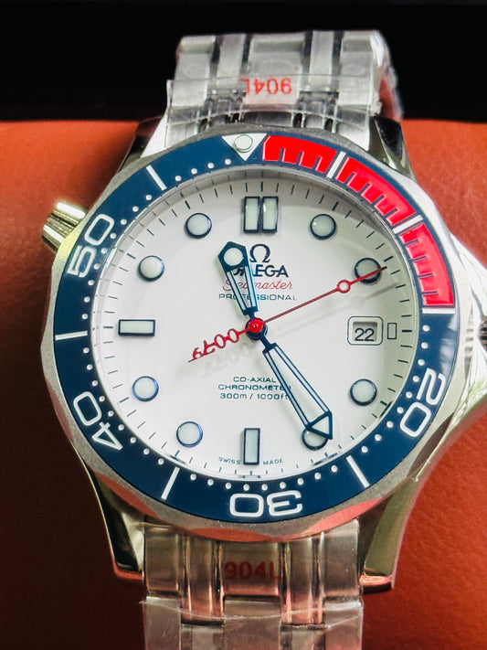 AUDAZ Y VERSÁTIL DISEÑO JAMES BOND 007-OMEGA AUTOMÁTICO SEA MASTER! FECHADOR-LUMINOSO-CRISTAL ZAFIRO-BISEL GIRATORIO ETC