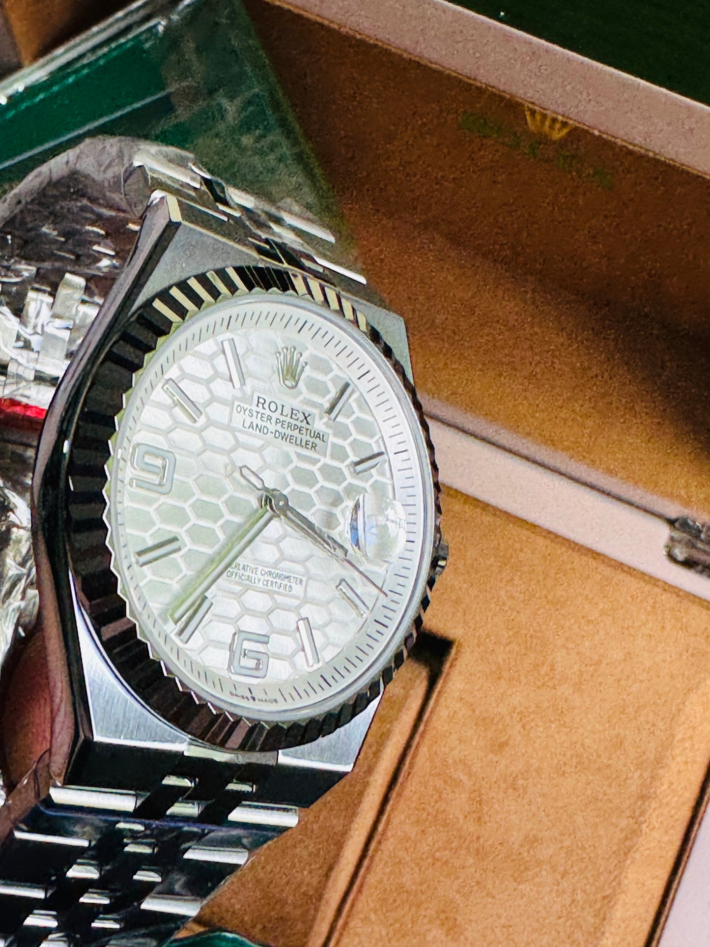 ÚNICO Y EXCLUSIVO RELOJ ROLEX OYSTER PERPETUAL LAND DWELLER- FECHADOR-39 JOYAS 💎 -CRISTAL ZAFIRO- ULTIMO MODELO Y DISEÑO! MÁXIMA ELEGANCIA!!!