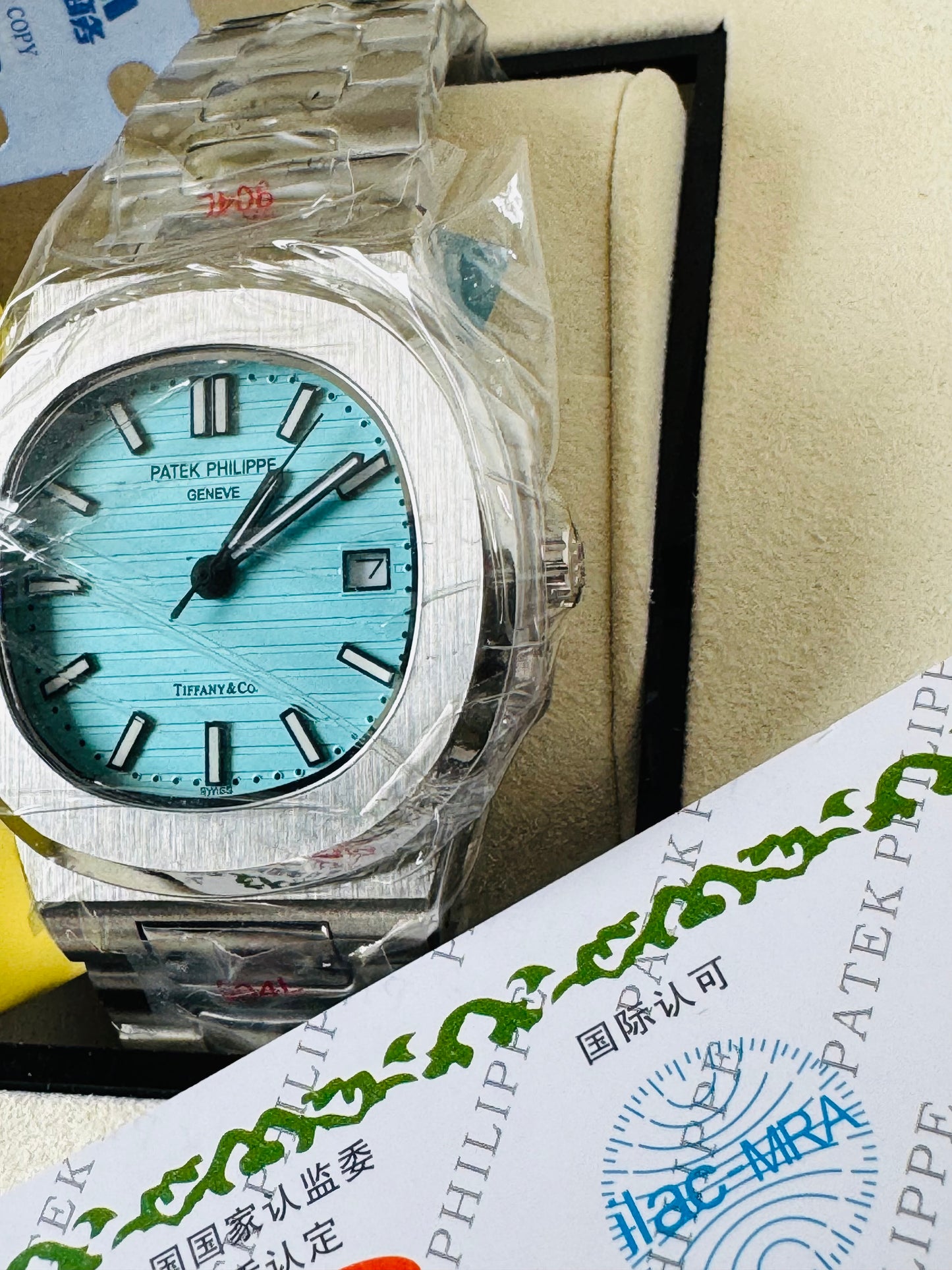 Máximo Lujo Reloj Automático Mecánico Fechador-Luminoso Favor de Pedir Información por WhatsApp al 99 81 92 84 65