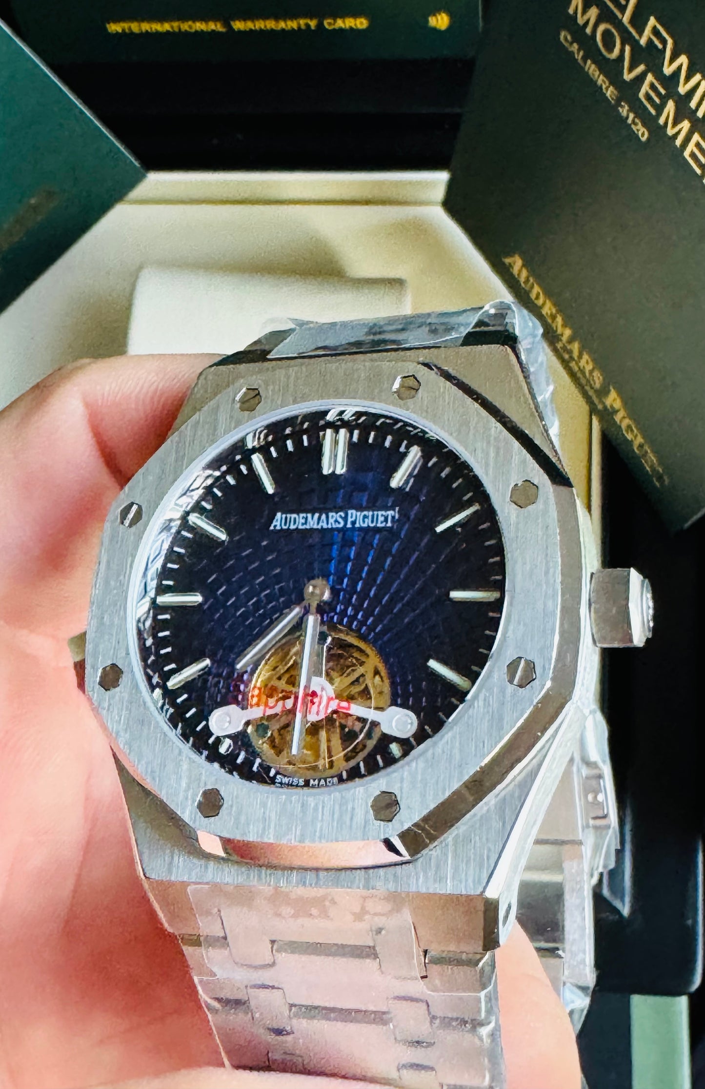 ESPECTACULAR AUDEMARS PIGUET ROYAL OAK
FLYNG TOURBILLON LIMITED EDITION!!! CRISTAL ZAFIRO!!! MÁXIMO LUJO!!!