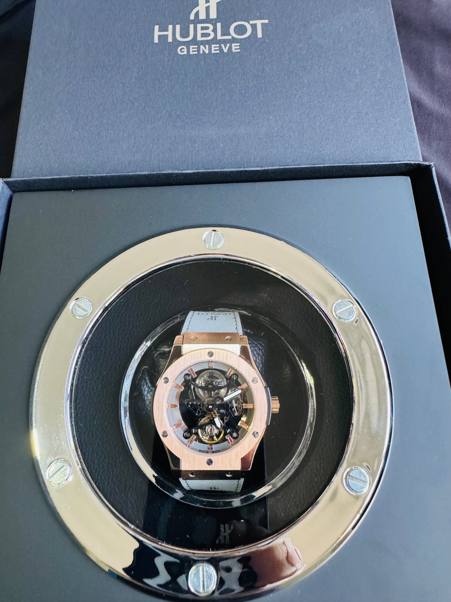 ESPECTACULAR RELOJ HUBLOT SKELETON AUTOMÁTICO MECÁNICO- CRISTAL ZAFIRO- ETC;