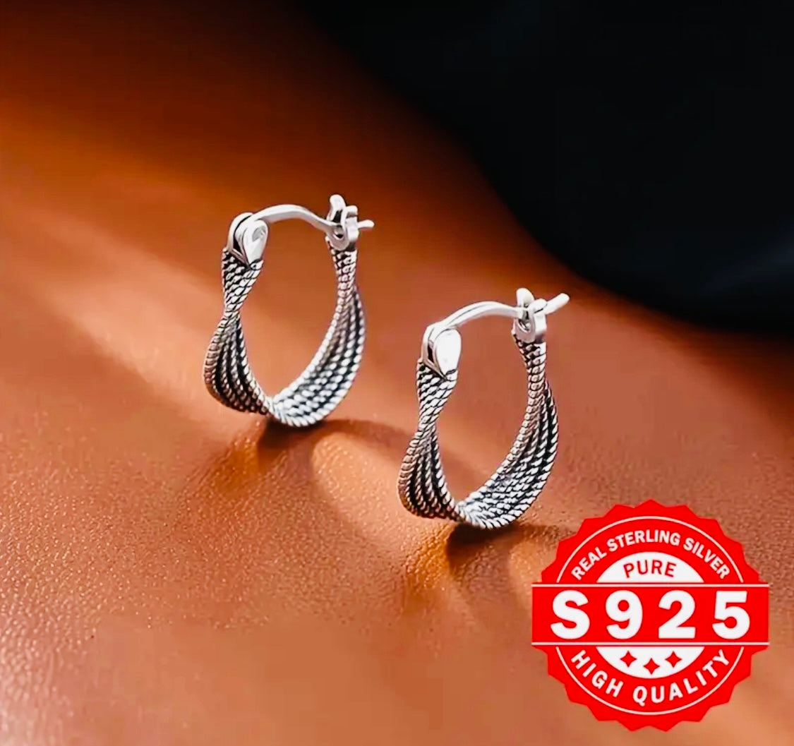Arete de Aro Vintage Royal Twist, Plata de Ley 925, Bañado en Platino, Hipoalergénico, Diseño Trenzado Único, Regalo Perfecto para Mujeres - Adecuado para Acción de Gracias y Todas las Ocasiones!