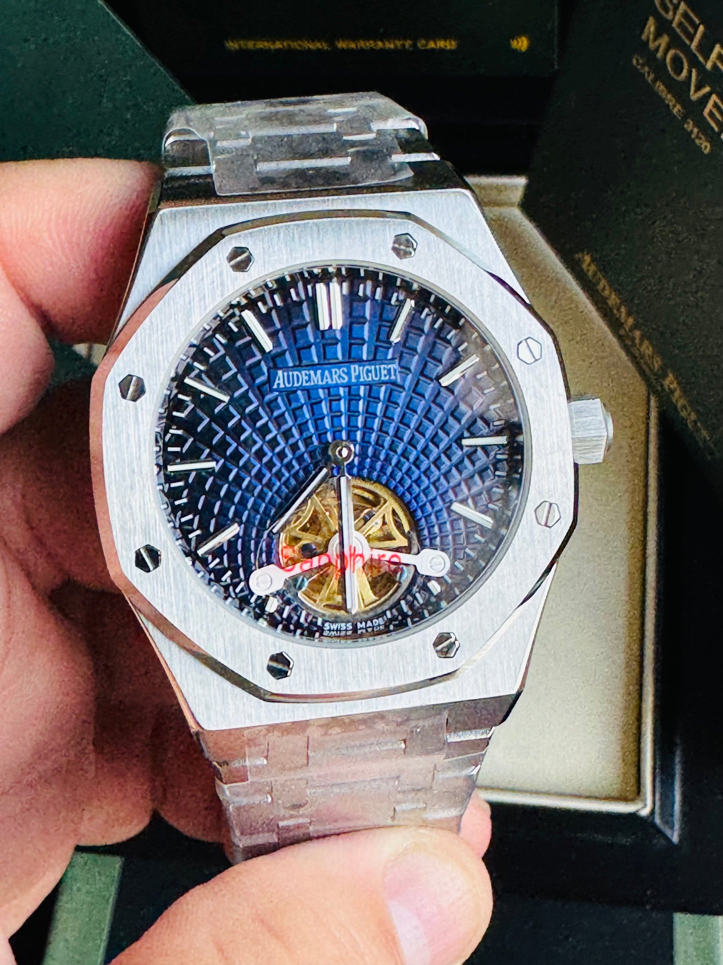 ESPECTACULAR AUDEMARS PIGUET ROYAL OAK
FLYNG TOURBILLON LIMITED EDITION!!! CRISTAL ZAFIRO!!! MÁXIMO LUJO!!!