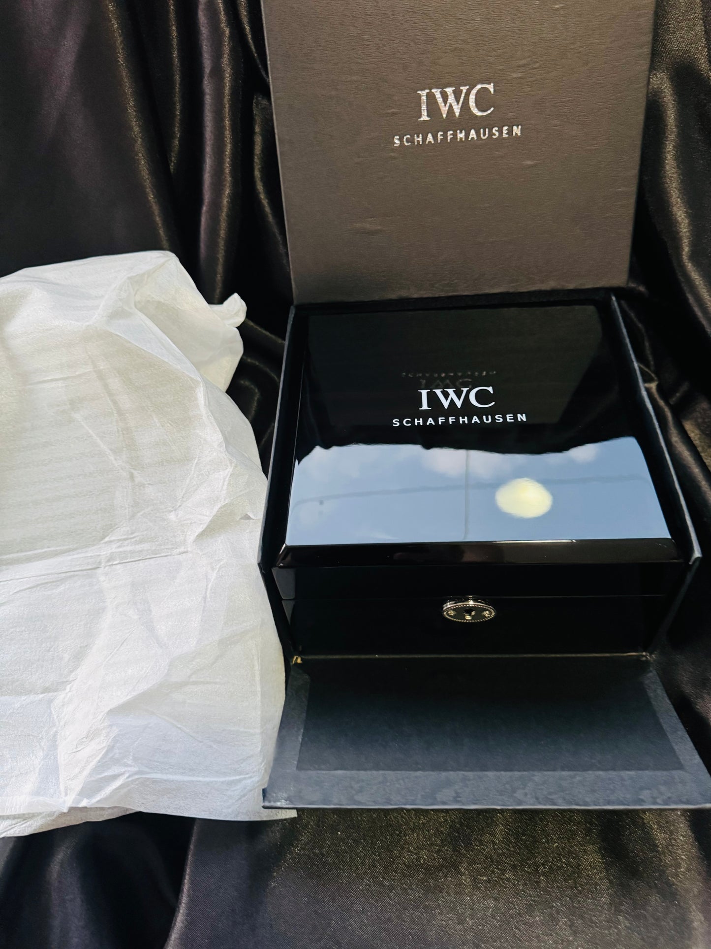 ELEGANTE Y EXCLUSIVO RELOJ AUTOMÁTICO IWC PILOTS WATCH