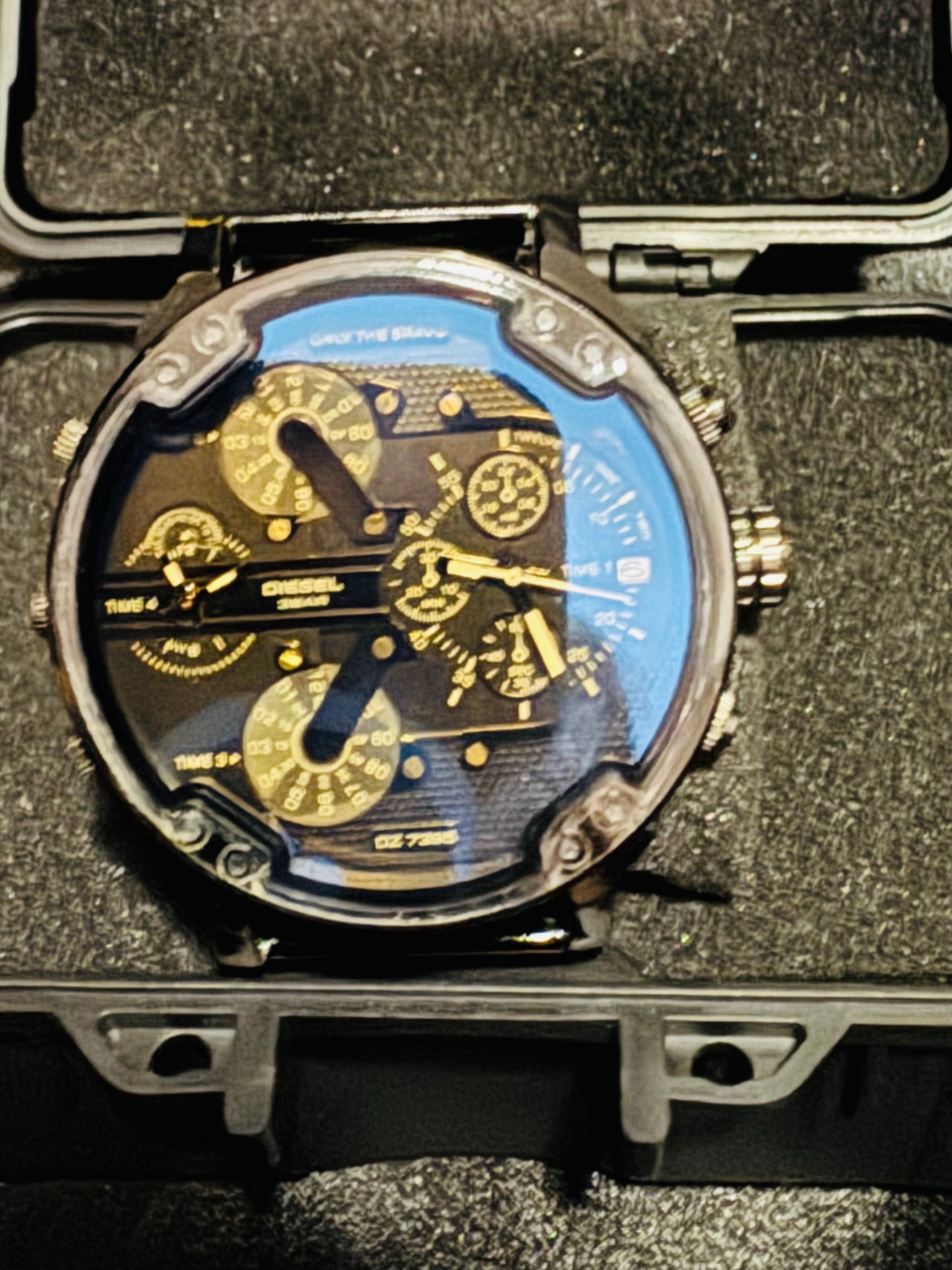 Reloj MR DADDY Diesel Grande y Pesado ! Disponible en 7 Modelos Diferentes!

Información por WhatsApp 99 81 92 84 65


NOTA:

No se hacen envíos 🚚  📦 💨!

Las Ventas son solo en Cancún

Nuestro Lema: No somos Números!