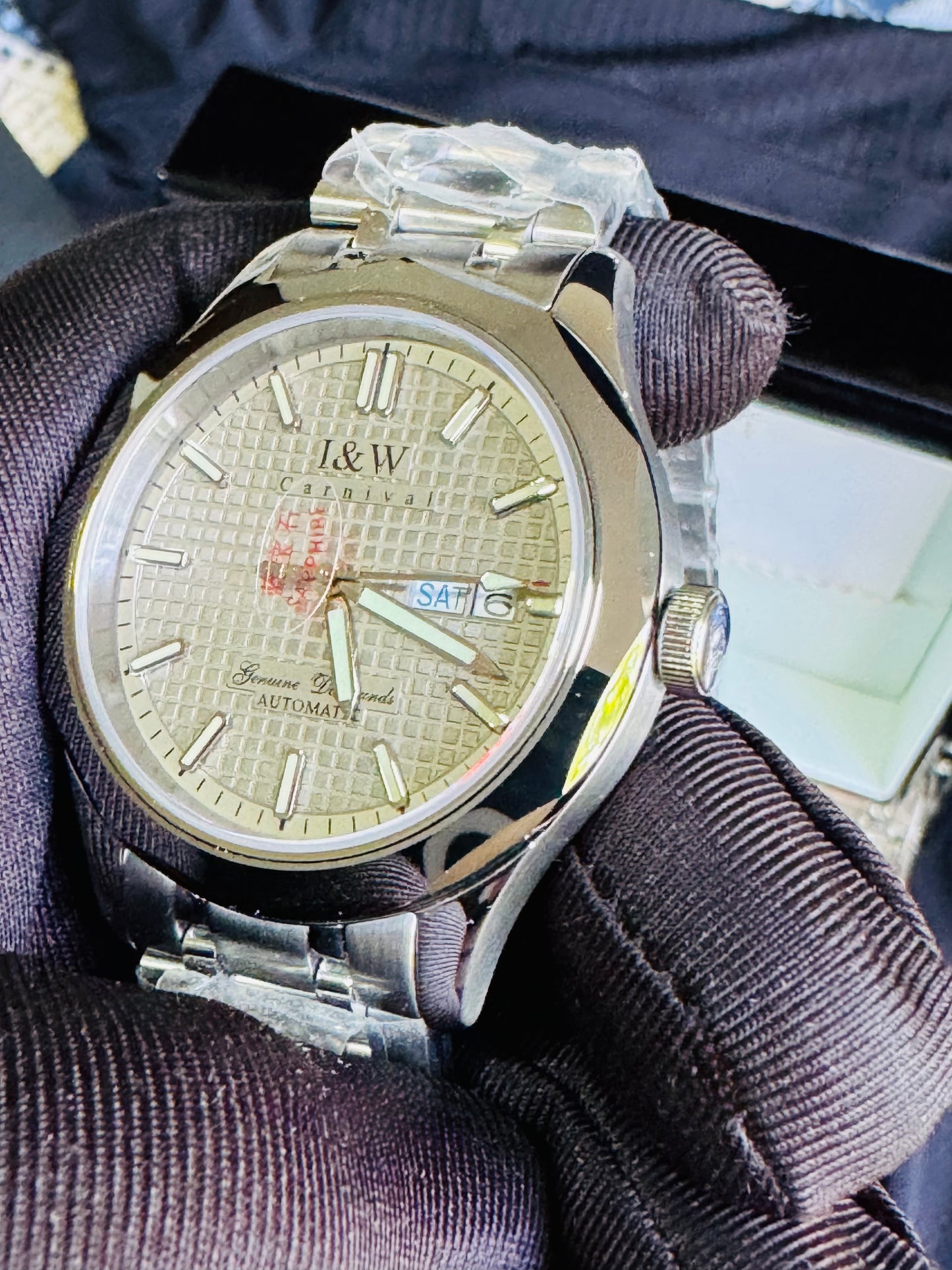HERMOSO y ELEGANTE DISEÑO I&W AUTOMATICO- CRISTAL ZAFIRO-LUMINOSO-FECHADOR-DÍA DE LA SEMANA 💯% ORIGINAL
