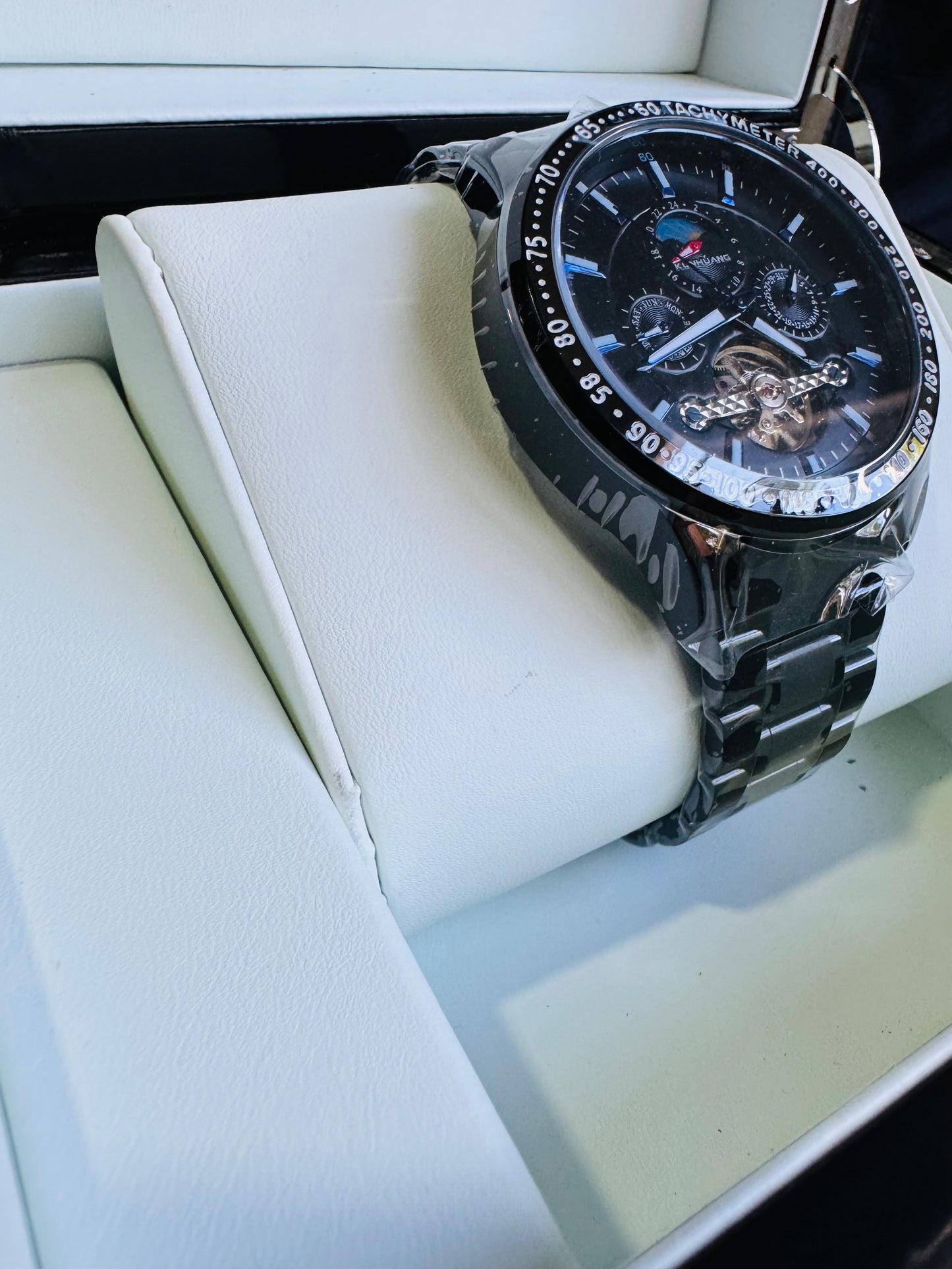 MULTINACIONAL RELOJ AUTOMÁTICO MECÁNICO-CALENDARIO 24 HRS LUNAR-TACÓMETRO-LUMINOSO-VENTANA TOURBILLON- DÍA DE LA SEMANA-CALENDARIO DIAL PEQUEÑO- ETC, ETC!