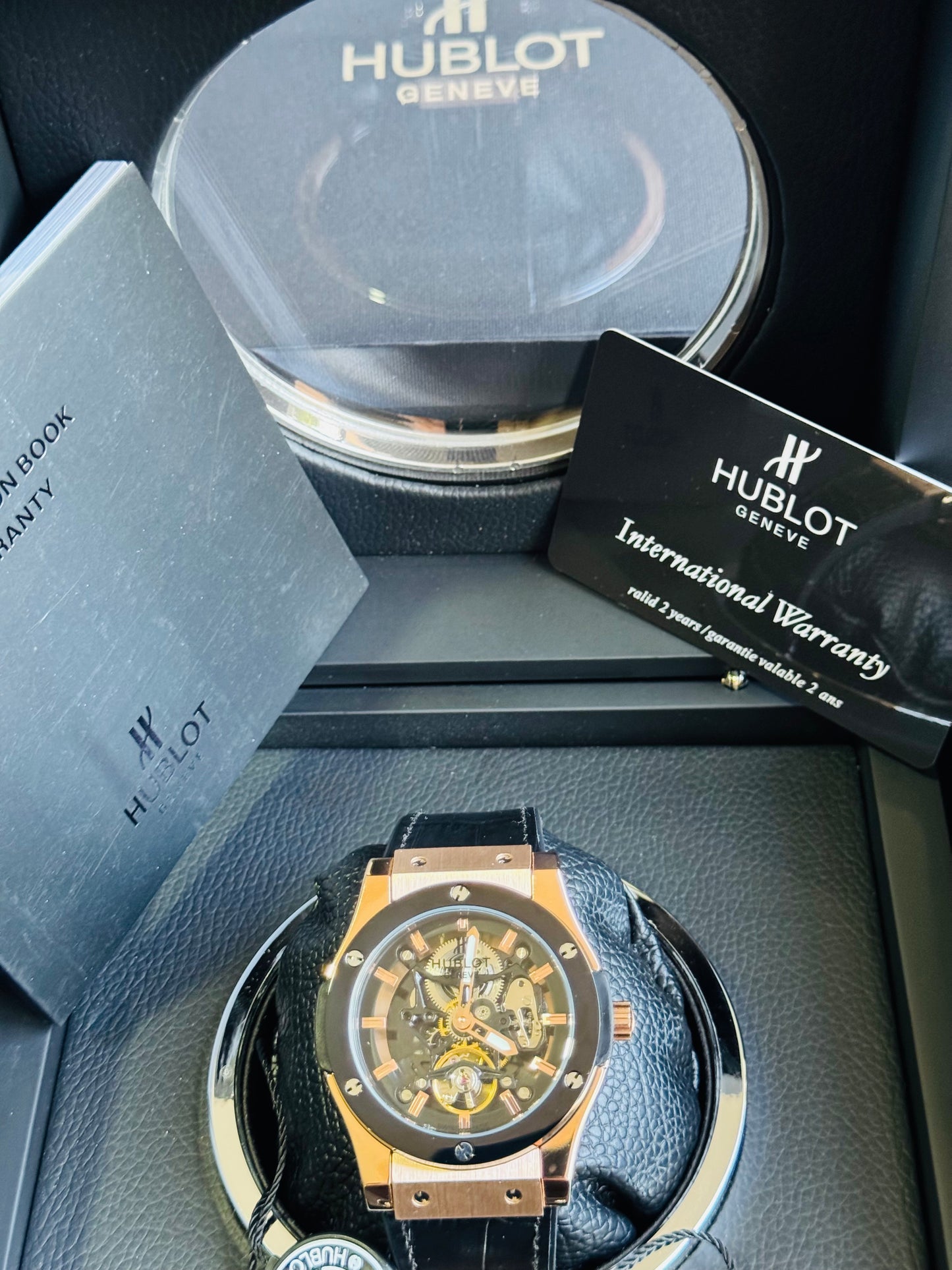 ESPECTACULAR RELOJ HUBLOT SKELETON AUTOMÁTICO MECÁNICO- CRISTAL ZAFIRO MÁXIMO LUJO!!!

PRECIO: A TRATAR 

VENTAS SOLO EN CANCÚN 

INFORMACION POR WhatsApp 99 81 92 84 65.

NO SE HACEN ENVÍOS 🚚