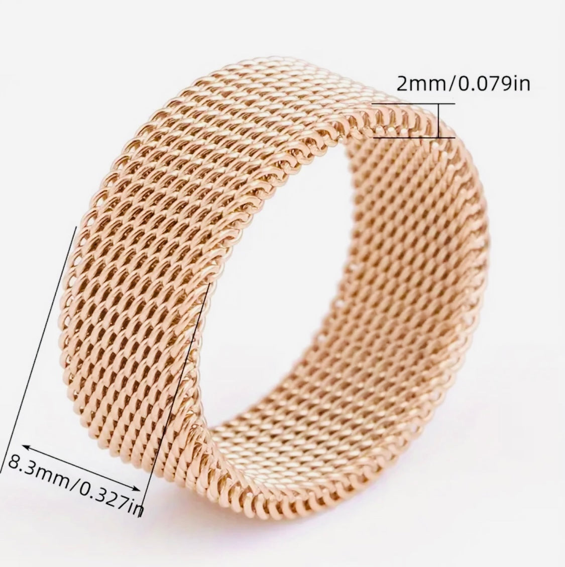 Bonito y Elegante Anillo de Acero Inoxidable Hipoalergenico  Tono Oro Rosado-Disponible en Tallas 8 y 9