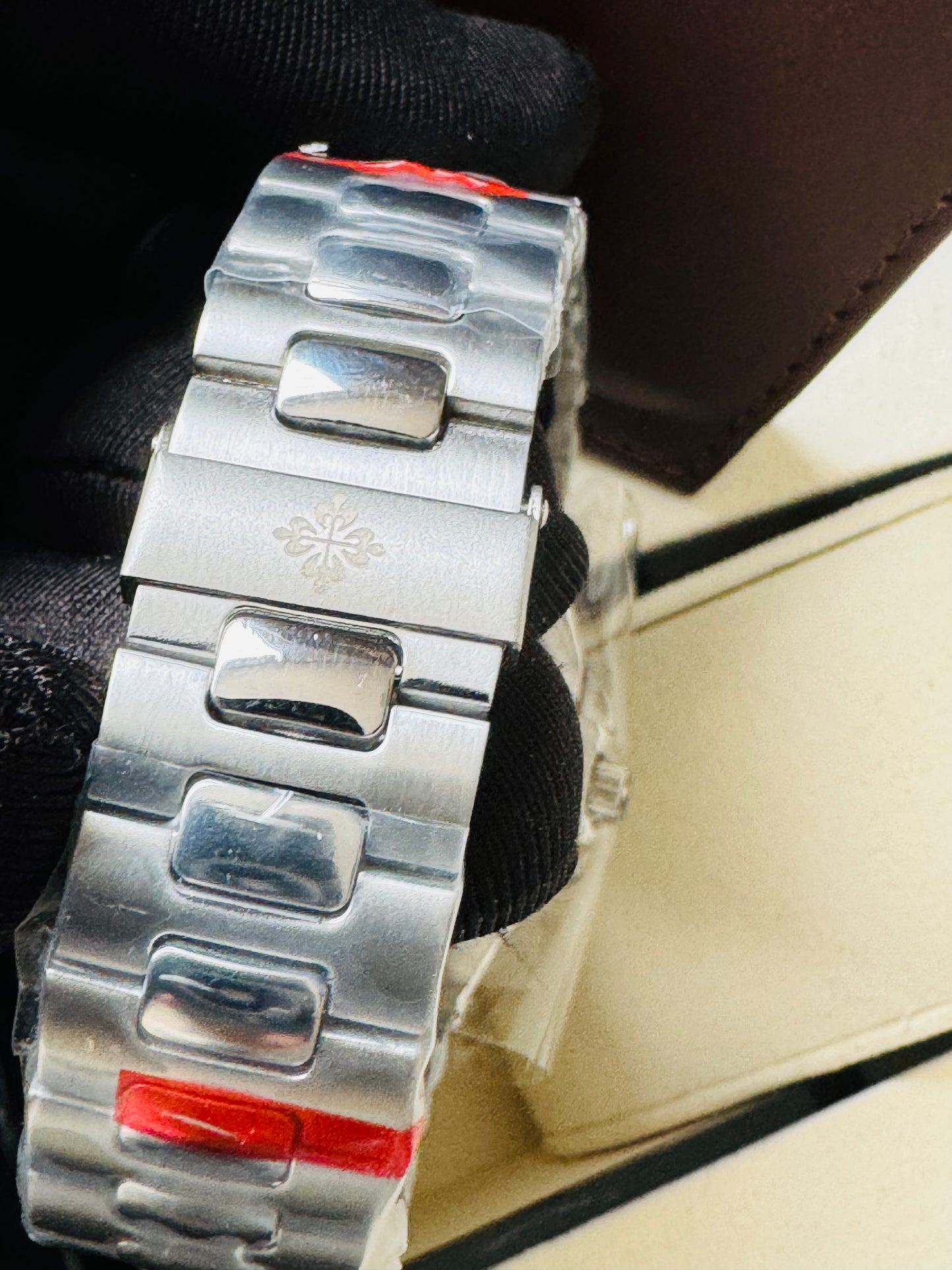 Máximo Lujo Reloj Automático Mecánico Patek P. Luminoso Fechador Favor de Pedir Información por WhatsApp al 99 81 92 84 65