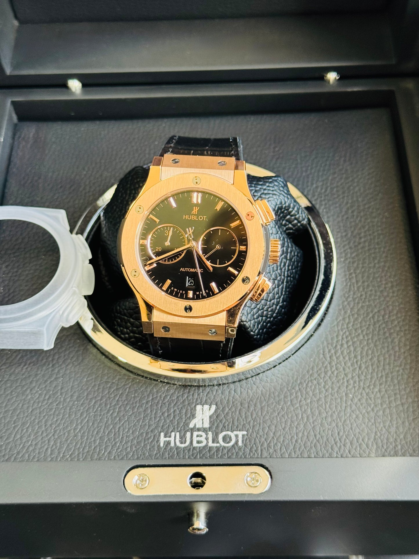 MÁXIMO LUJO RELOJ AUTOMÁTICO MECÁNICO HUBLOT - MÚLTIPLES COMPLICACIONES FUNCIONALES -CRISTAL ZAFIRO-21 JOYAS-MÁXIMA ELEGANCIA!!!