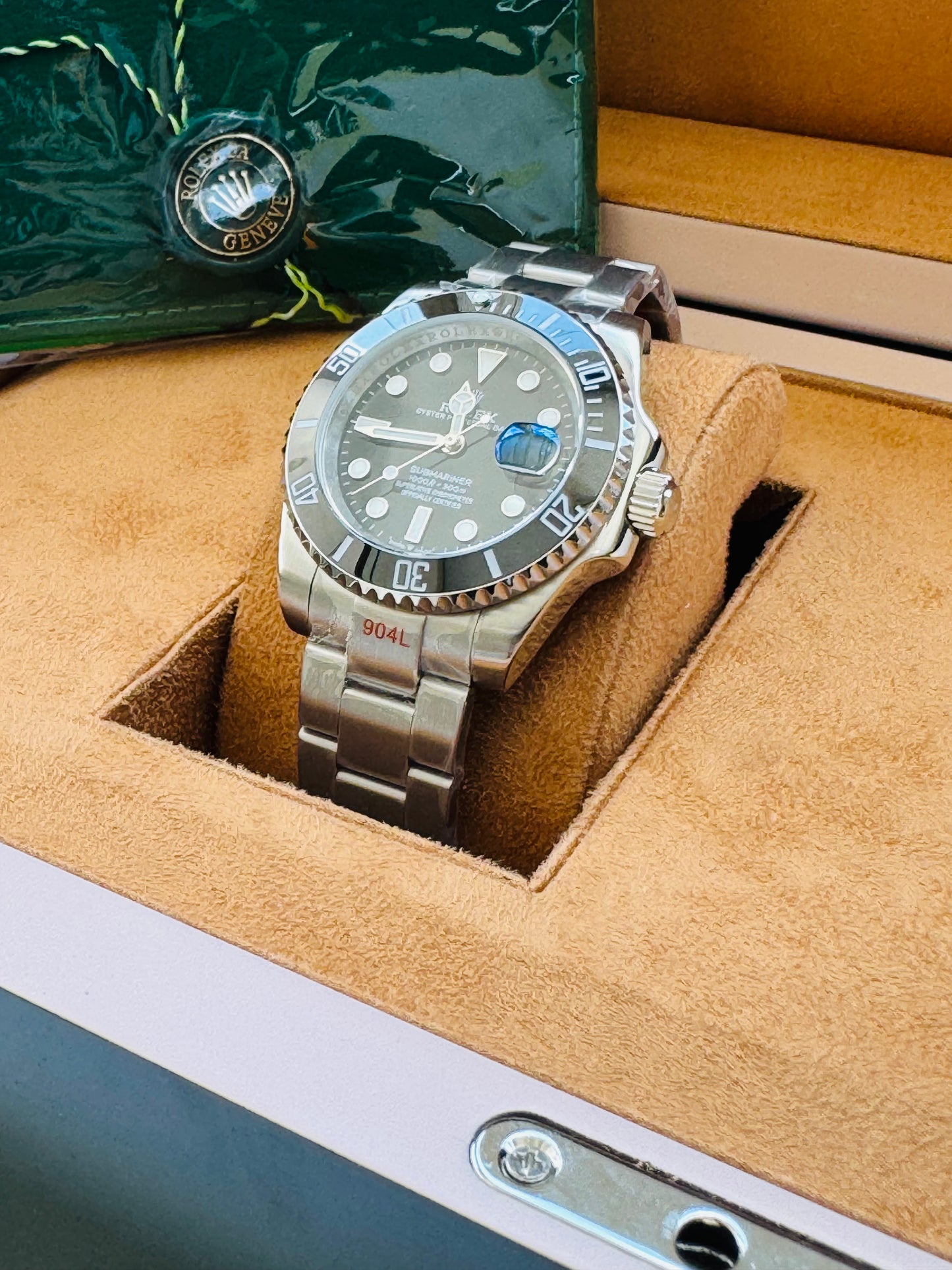 ELEGANTE Y ATEMPORAL ROLEX SUBMARINER AUTOMÁTICO!