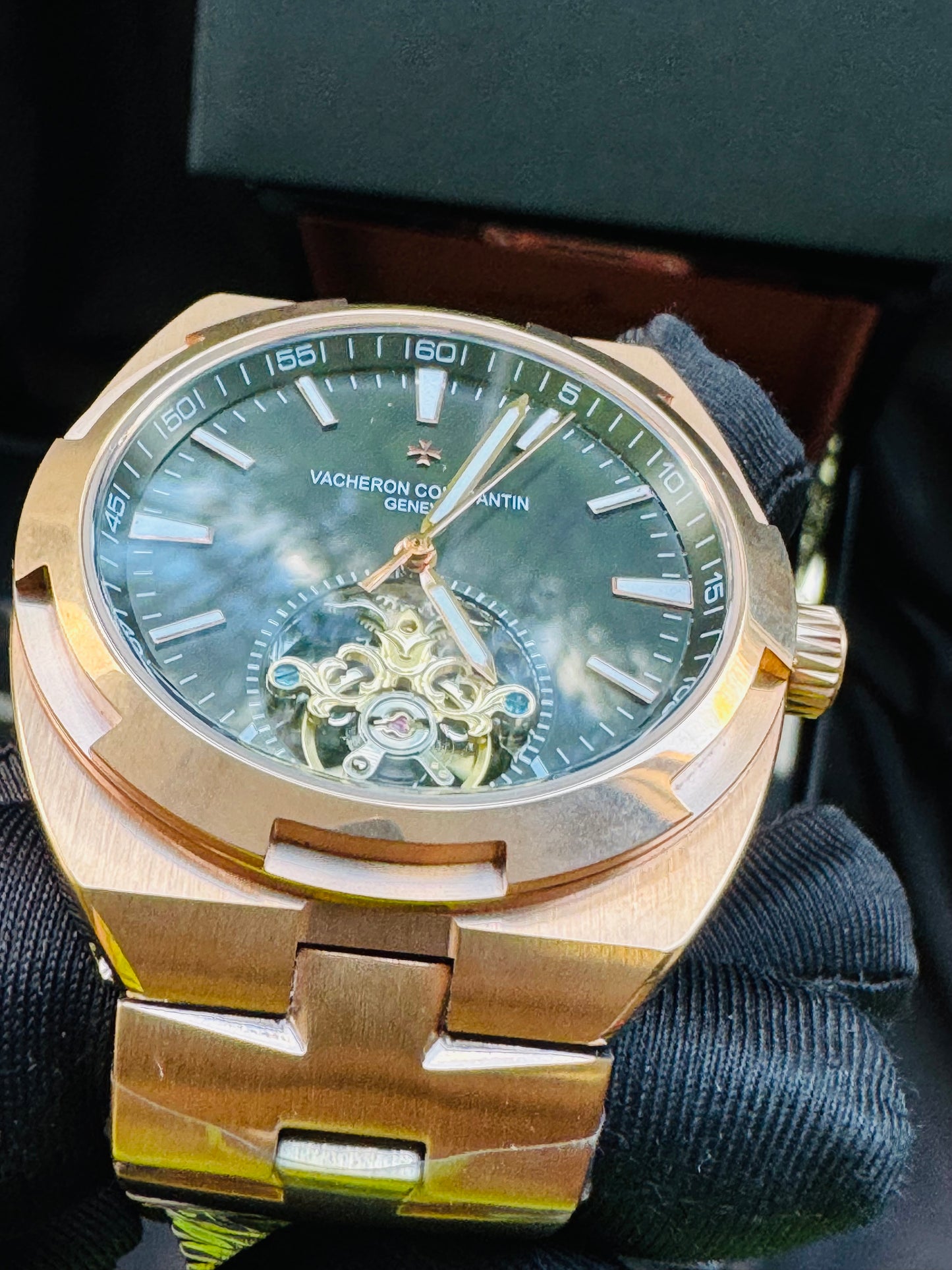 ELEGANTE Y SOFISTICADO DISEÑO RELOJ AUTOMÁTICO VACHERON CONSTANTINE