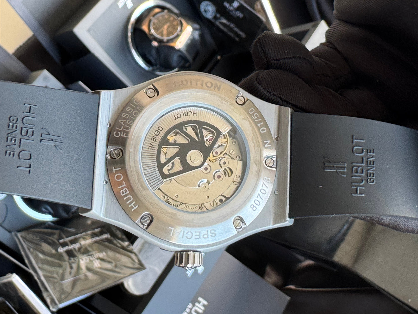 ELEGANTE Y SOFISTICADO DISEÑO RELOJ AUTOMÁTICO MECÁNICO HUBLOT EDICIÓN ESPECIAL CLÁSSIC FUSION
