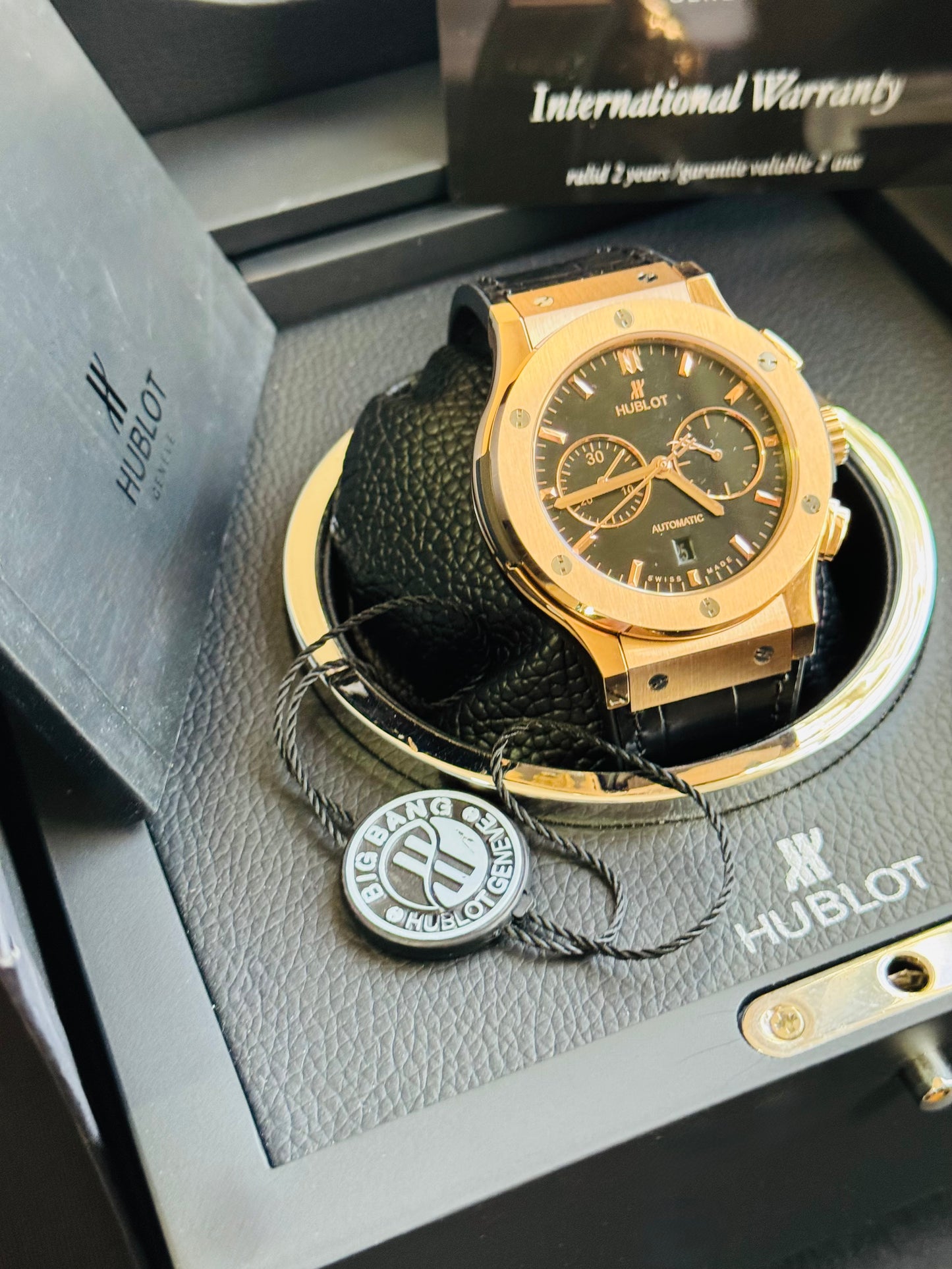 MÁXIMO LUJO RELOJ AUTOMÁTICO MECÁNICO HUBLOT - MÚLTIPLES COMPLICACIONES FUNCIONALES -CRISTAL ZAFIRO-21 JOYAS-MÁXIMA ELEGANCIA!!!