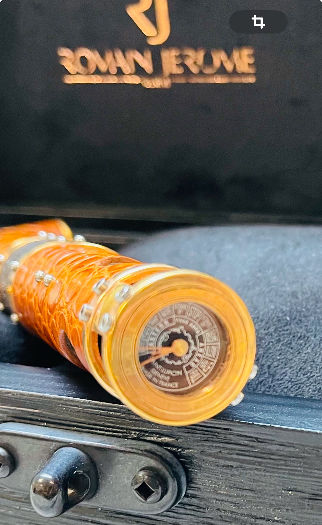 Única Pieza En México! Increíble y Hermosa Pluma Fuente TITANIC DNA 🧬 OF FAMOUS LEGENDS! ROMÁN JEROME ACERO DE EL TITANIC! ORO- PIEL DE COCODRILO 🐊 CRISTAL SAFIRO CERTIFICADOS DE AUTENTICIDAD! NUEVA SIN USAR- JAMÁS SE LE PUSO TINTA! COMPRADA EN SUC. RJ