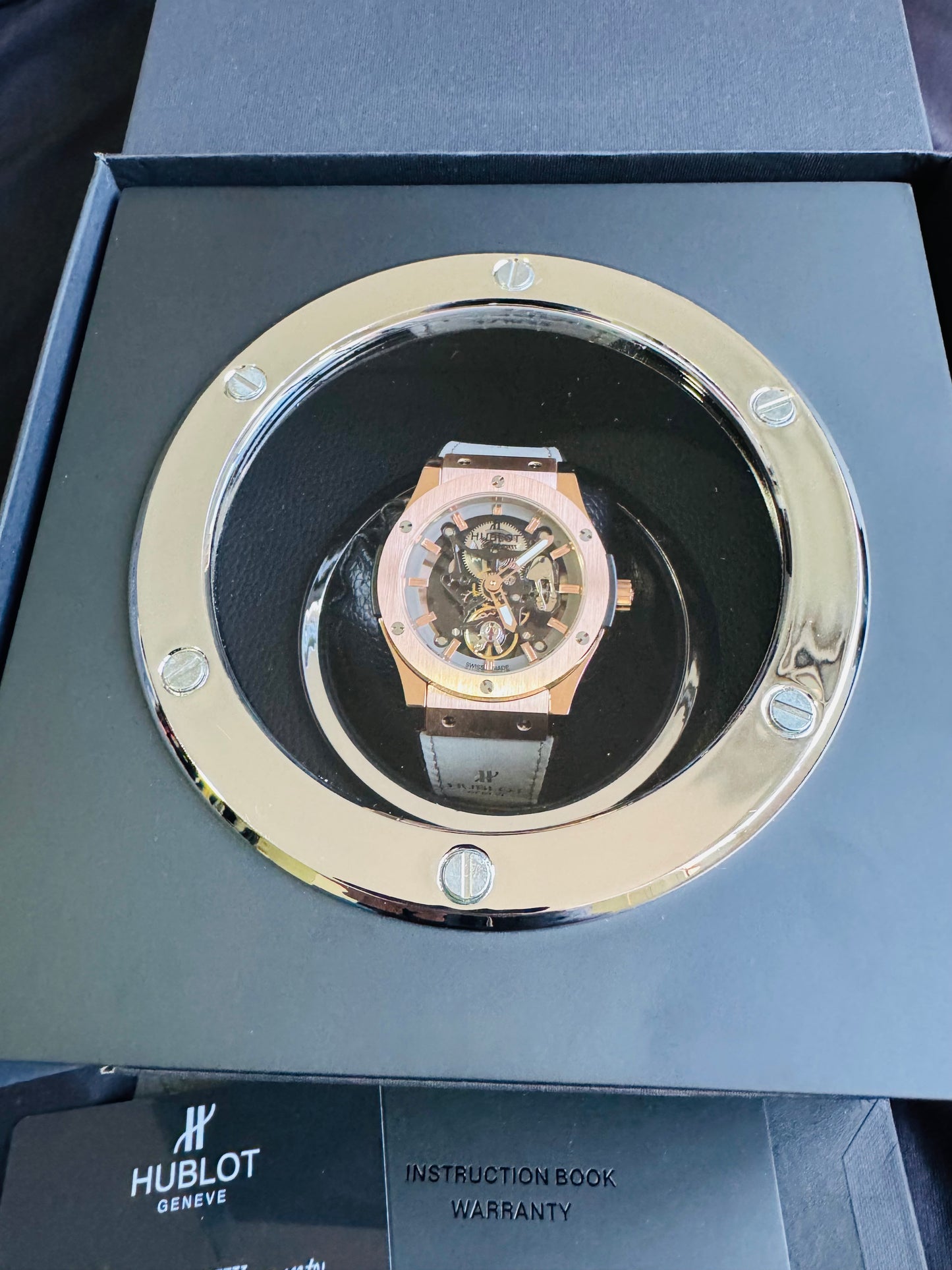 ESPECTACULAR RELOJ HUBLOT SKELETON AUTOMÁTICO MECÁNICO- CRISTAL ZAFIRO- ETC;