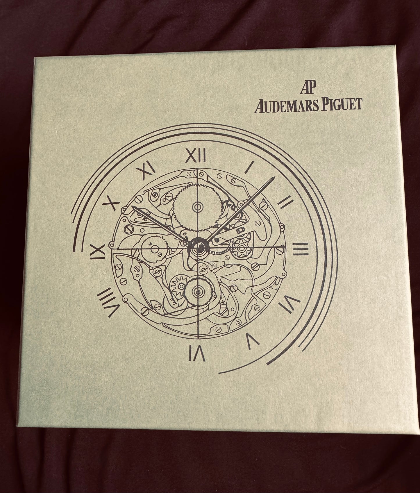 ESPECTACULAR AUDEMARS PIGUET ROYAL OAK
FLYNG TOURBILLON LIMITED EDITION!!! CRISTAL ZAFIRO!!! MÁXIMO LUJO!!!