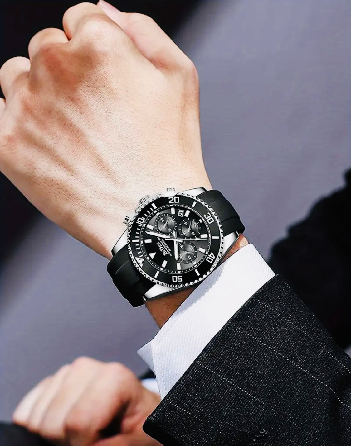 Hermoso Reloj de Cuarzo Múltiples funciones.