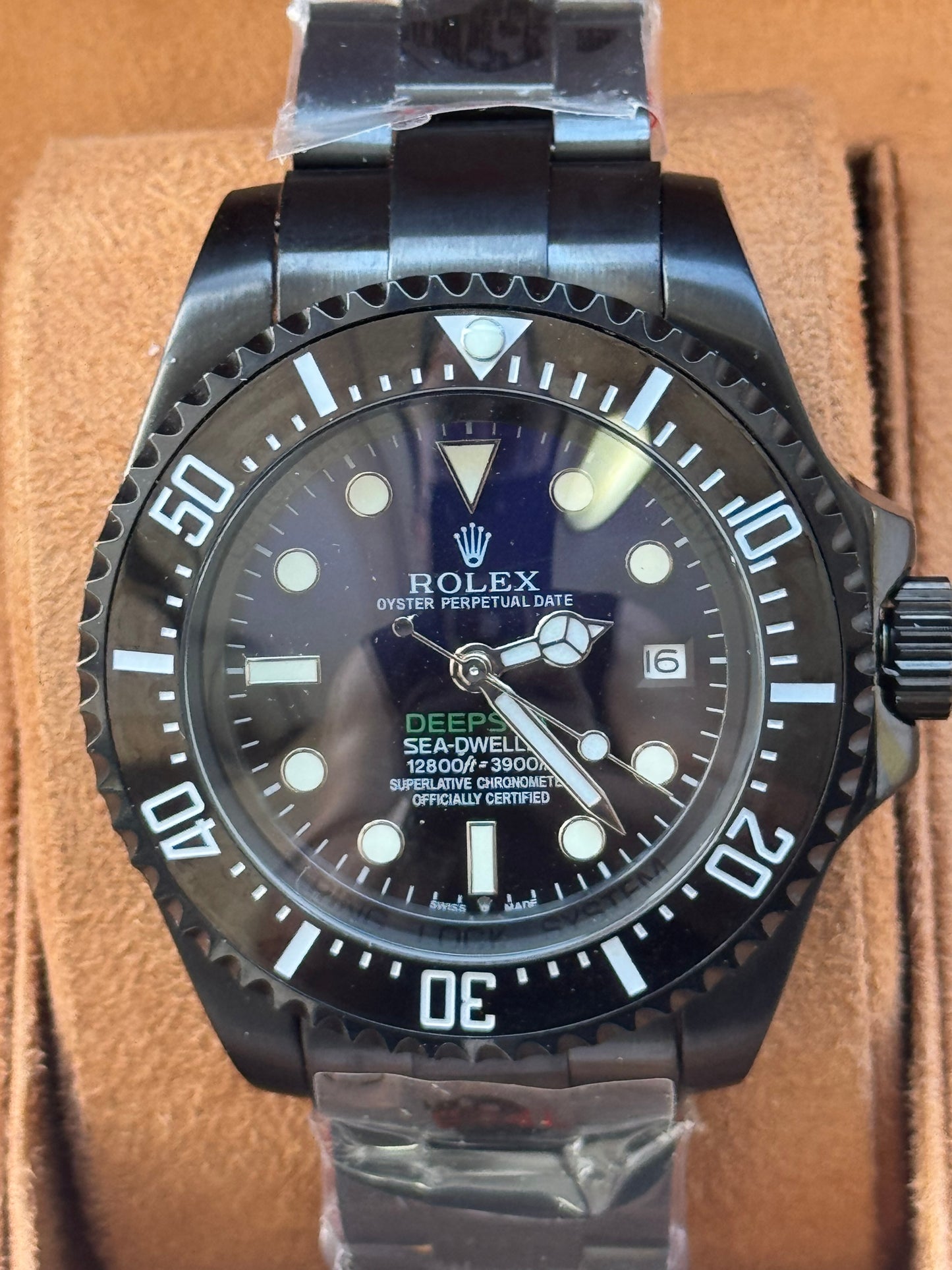 HERMOSO DISEÑO RELOJ AUTOMÁTICO MECÁNICO DEEP SEA DEWELLER VÁLVULA DE ESCAPE FECHADOR ETC;