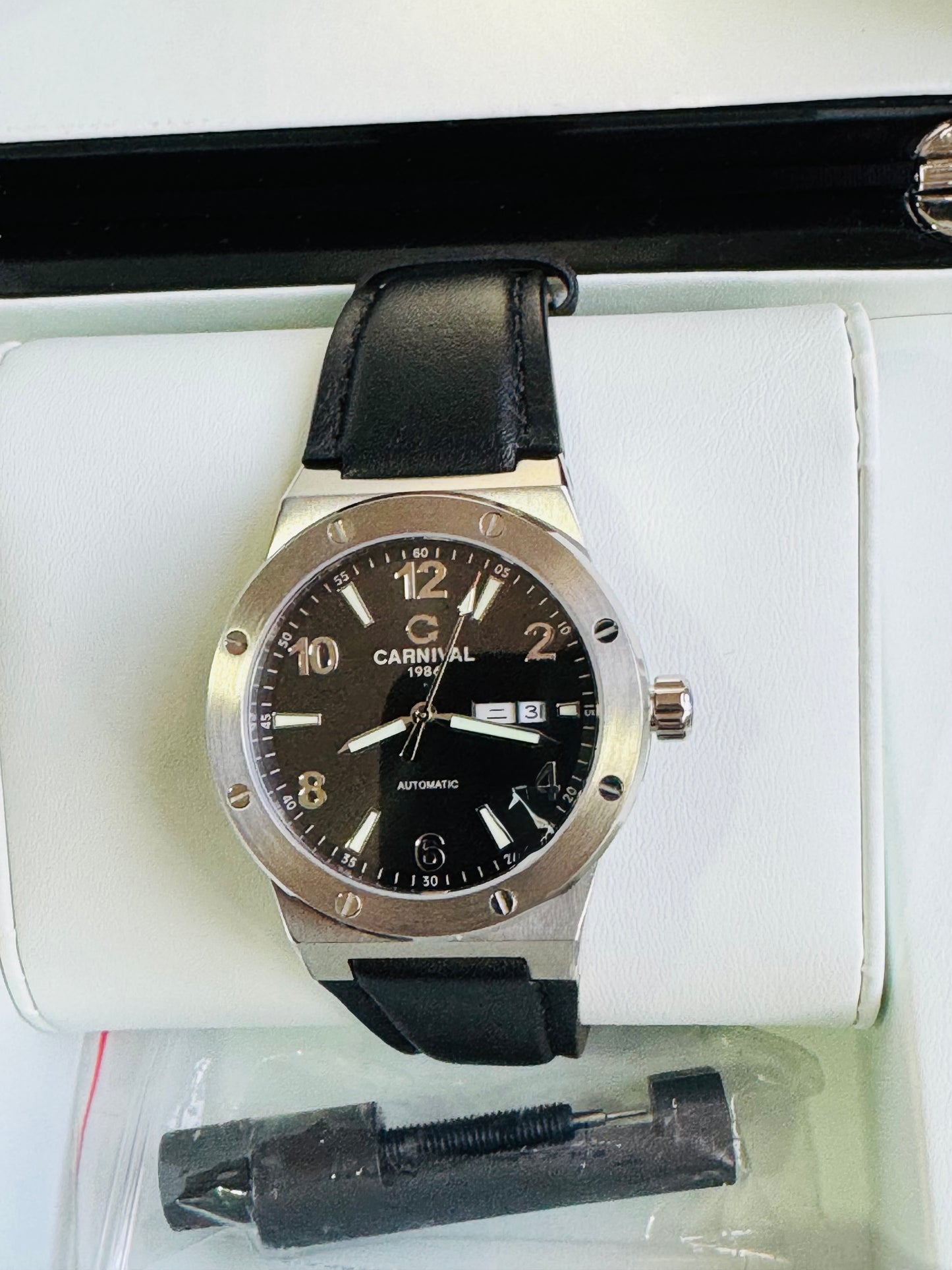 IMPECABLE RELOJ AUTOMÁTICO MECÁNICO DE GRAN CALIDAD MOVIMIENTO JAPONÉS MIYOTA-21 JOYAS- CRISTAL ZAFIRO-FECHADOR-SEMANARIO-A PRUEBA DE AGUA 30 MT. 💯% ORIGINAL