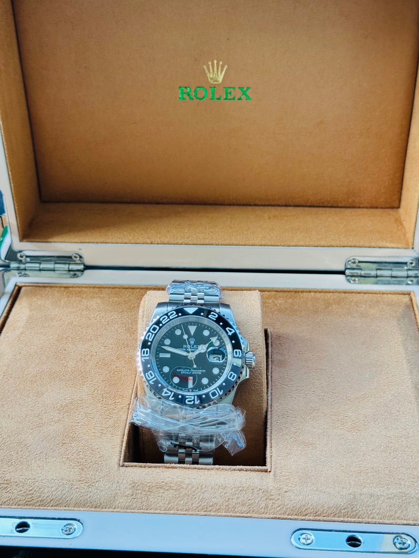 FAMOSO RELOJ AUTOMÁTICO MECÁNICO BRUCE WAYNE-GMT MASTER OYSTER PERPETUAL 2 ZONAS HORARIAS