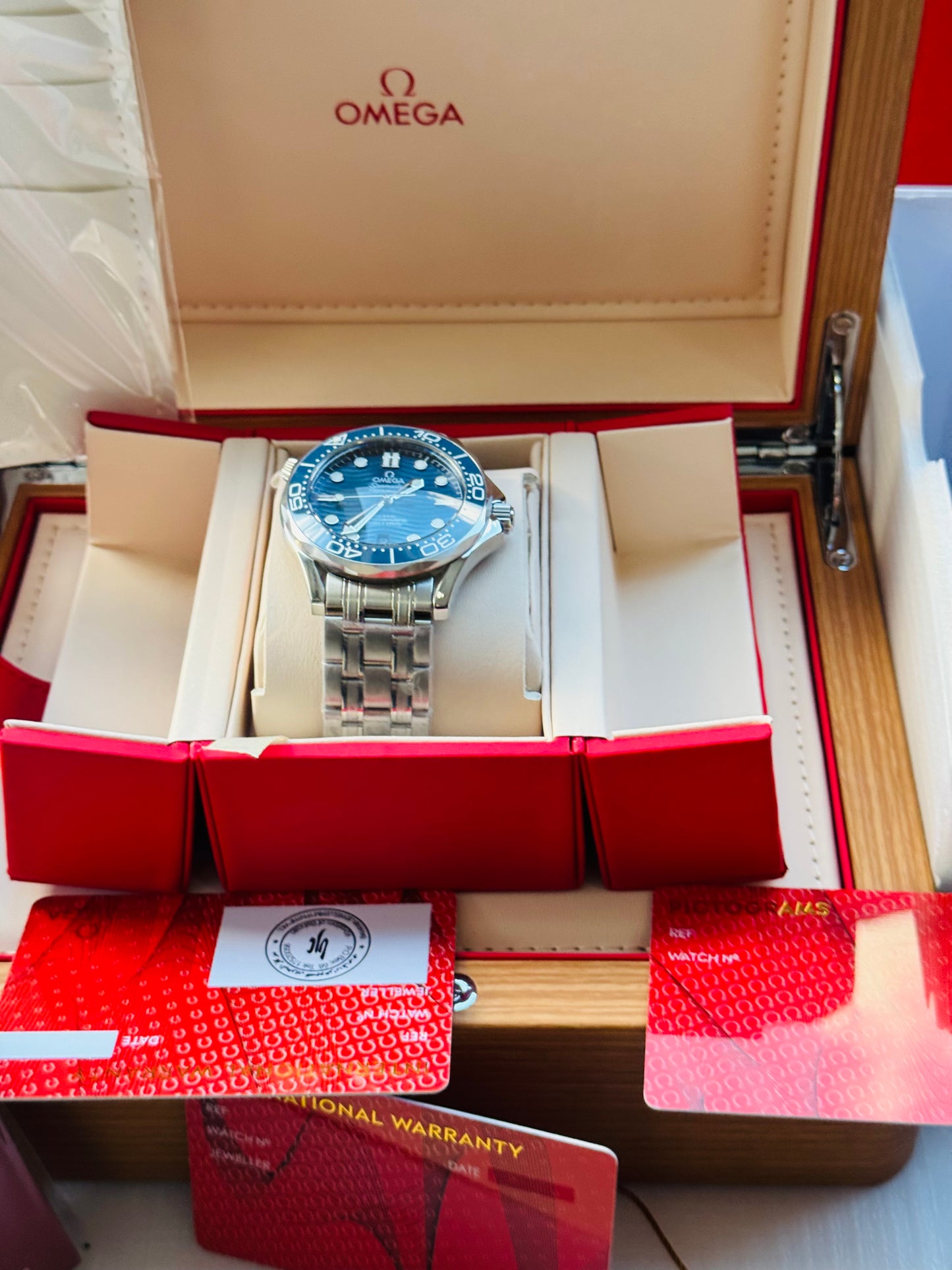 HERMOSO RELOJ OMEGA SEA MASTER AUTOMÁTICO ELEGANTE Y CASUAL!