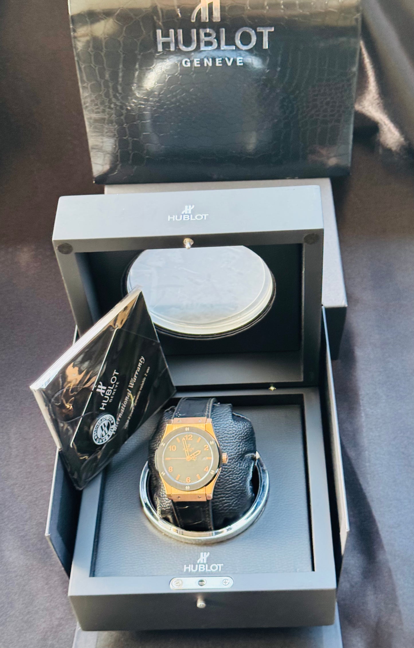 ELEGANTE Y SOFISTICADO DISEÑO RELOJ AUTOMÁTICO MECÁNICO HUBLOT EDICIÓN ESPECIAL CLÁSSIC FUSION!