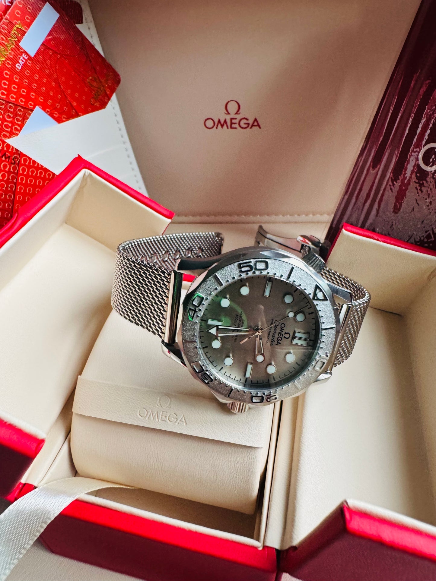 HERMOSO RELOJ AUTOMÁTICO MECÁNICO OMEGA SEAMASTER ACABADO DIAMANTADO