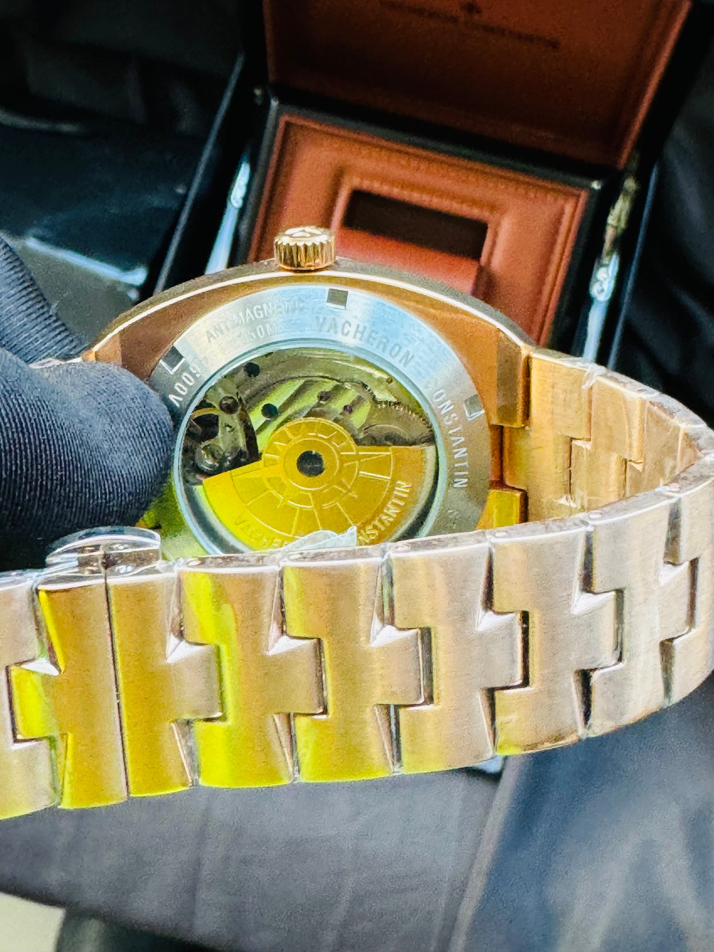 ELEGANTE Y SOFISTICADO DISEÑO RELOJ AUTOMÁTICO VACHERON CONSTANTINE