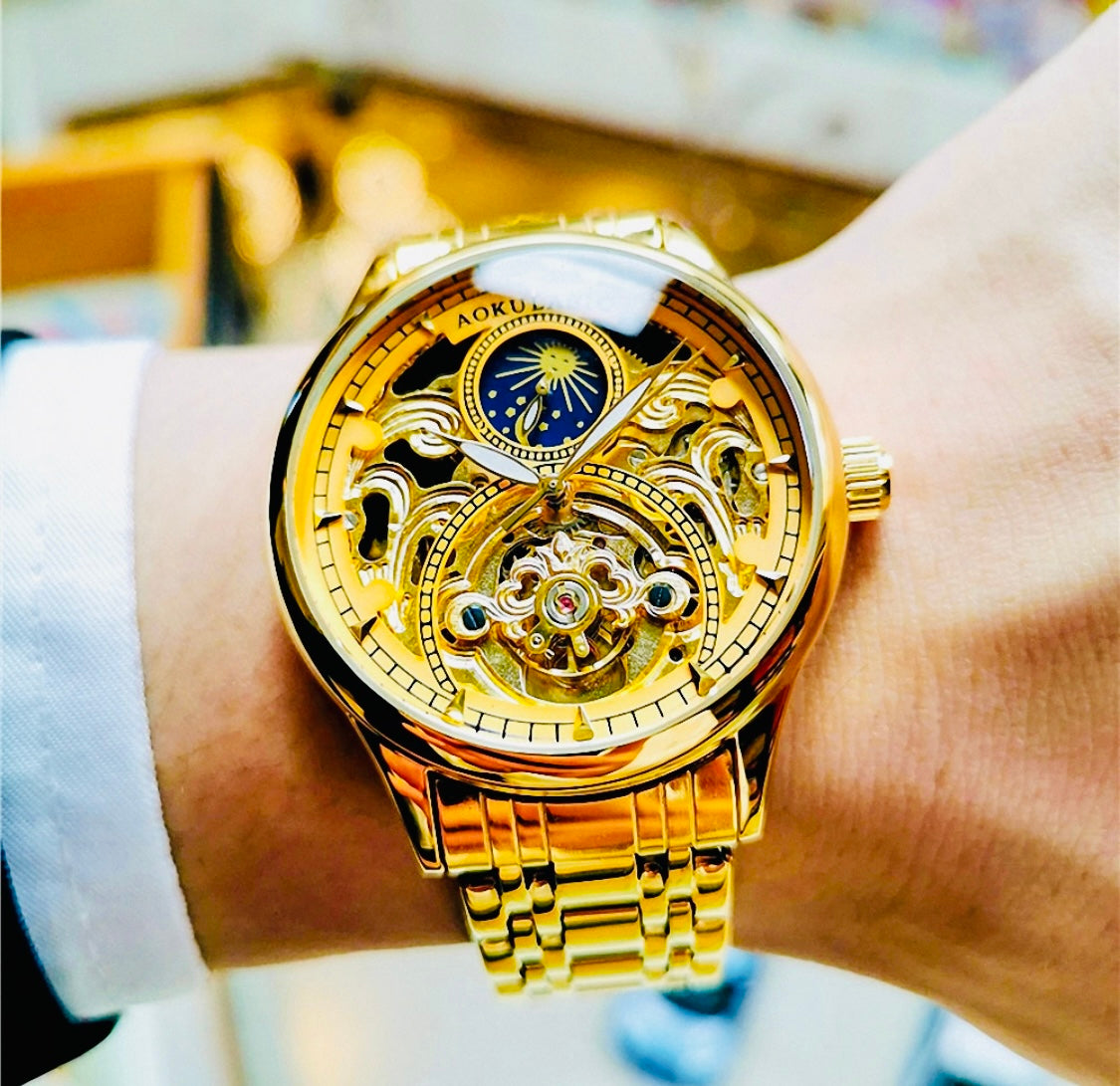 Hermoso Reloj Automático Mecánico Tourbillon Fase Lunar 💯% Original 
información por WhatsApp 99 81 92 84 65
Nota: No se hacen Envíos 🚚 
Ventas solo en Cancún 
Nuestro Lema: No somos Números!
Atencion: Personalizada