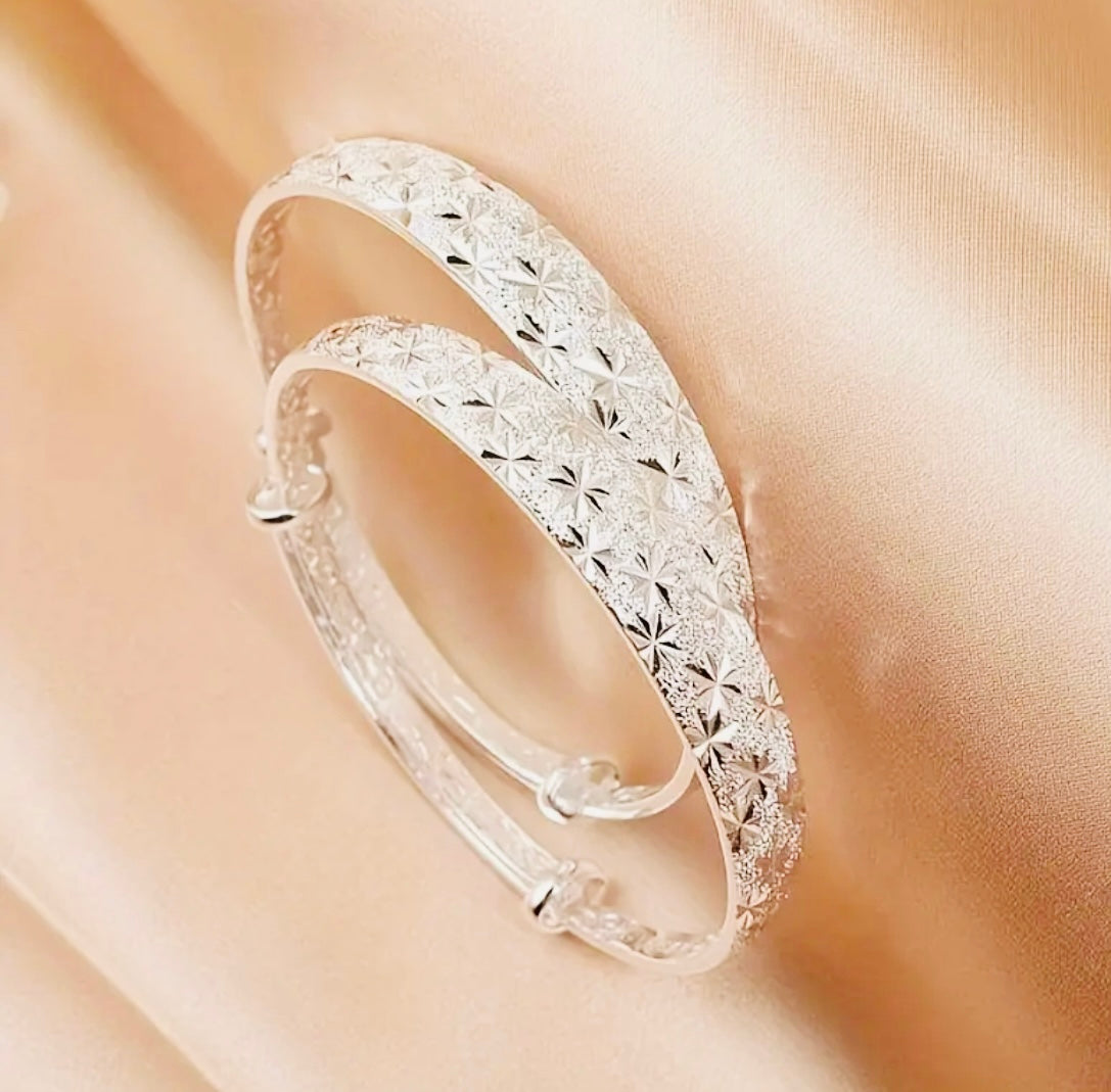 Elegante Pulsera Unitalla-Unisex- Hipoalergenica Cobre con Chapado de Plata! Ideal para Regalo 🎁