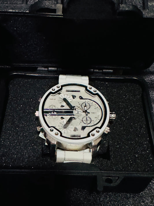 Reloj MR DADDY Diesel Grande y Pesado ! Disponible en 7 Modelos Diferentes!

Información por WhatsApp 99 81 92 84 65


NOTA:

No se hacen envíos 🚚  📦 💨!

Las Ventas son solo en Cancún

Nuestro Lema: No somos Números!