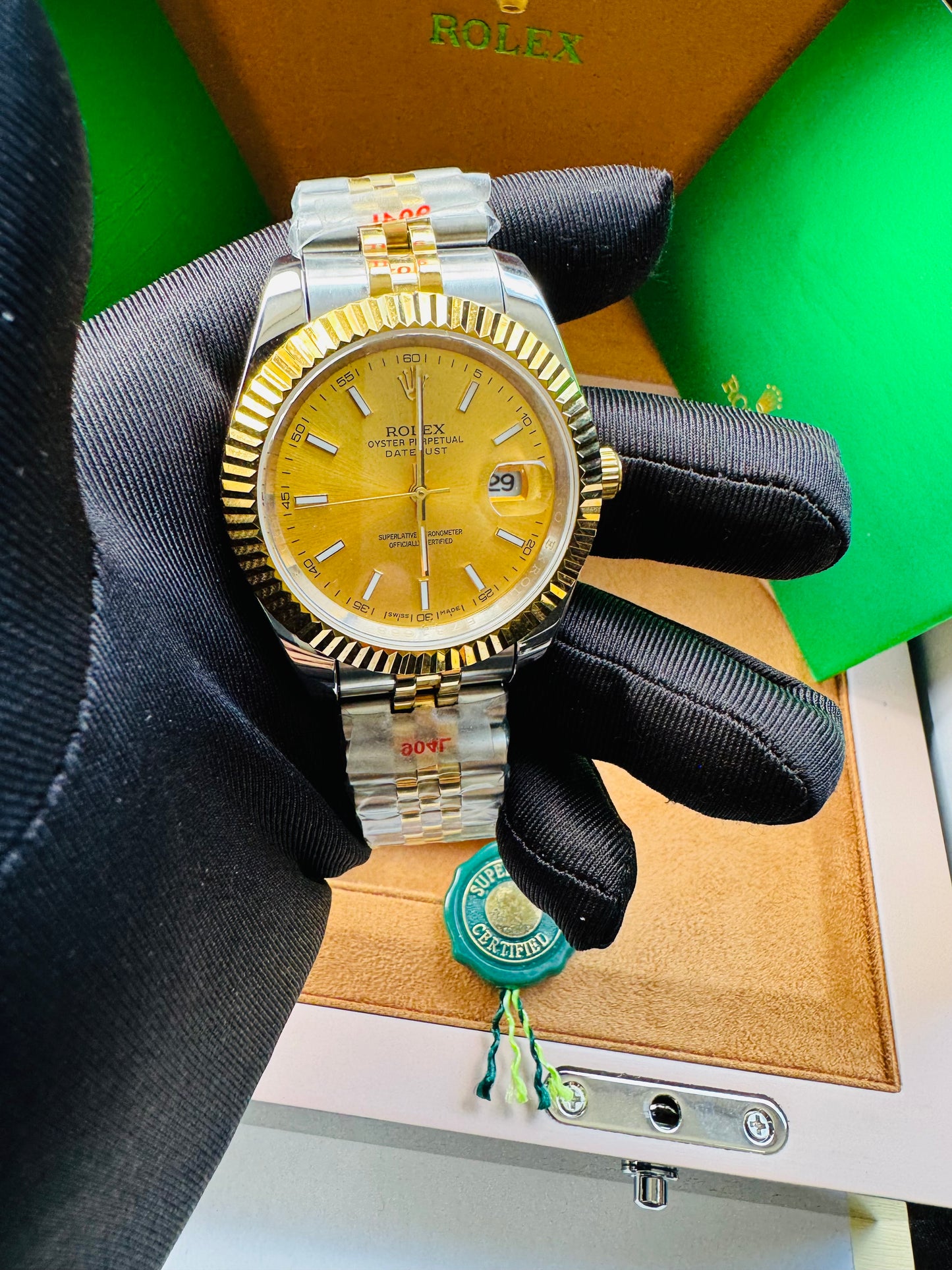 ELEGANTE RELOJ AUTOMÁTICO DATE JUST-OYSTER PERPETUAL ATEMPORAL