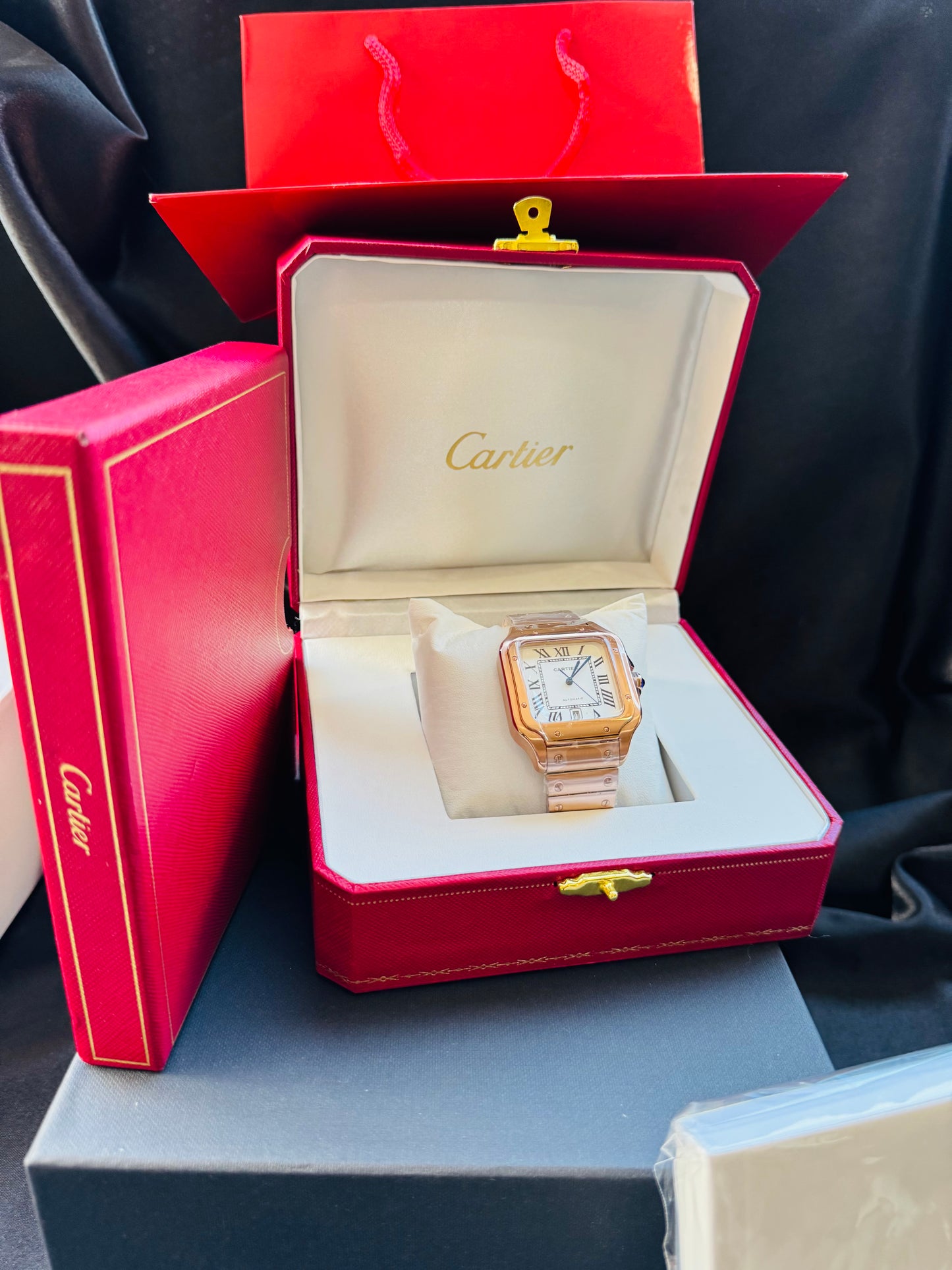 MÁXIMO LUJO ATEMPORAL RELOJ CARTIER SANTOS TONO ORO ROSADO AUTOMÁTICO-MECÁNICO- FECHADOR-ALTA CALIDAD-PRECIO A TRATAR
