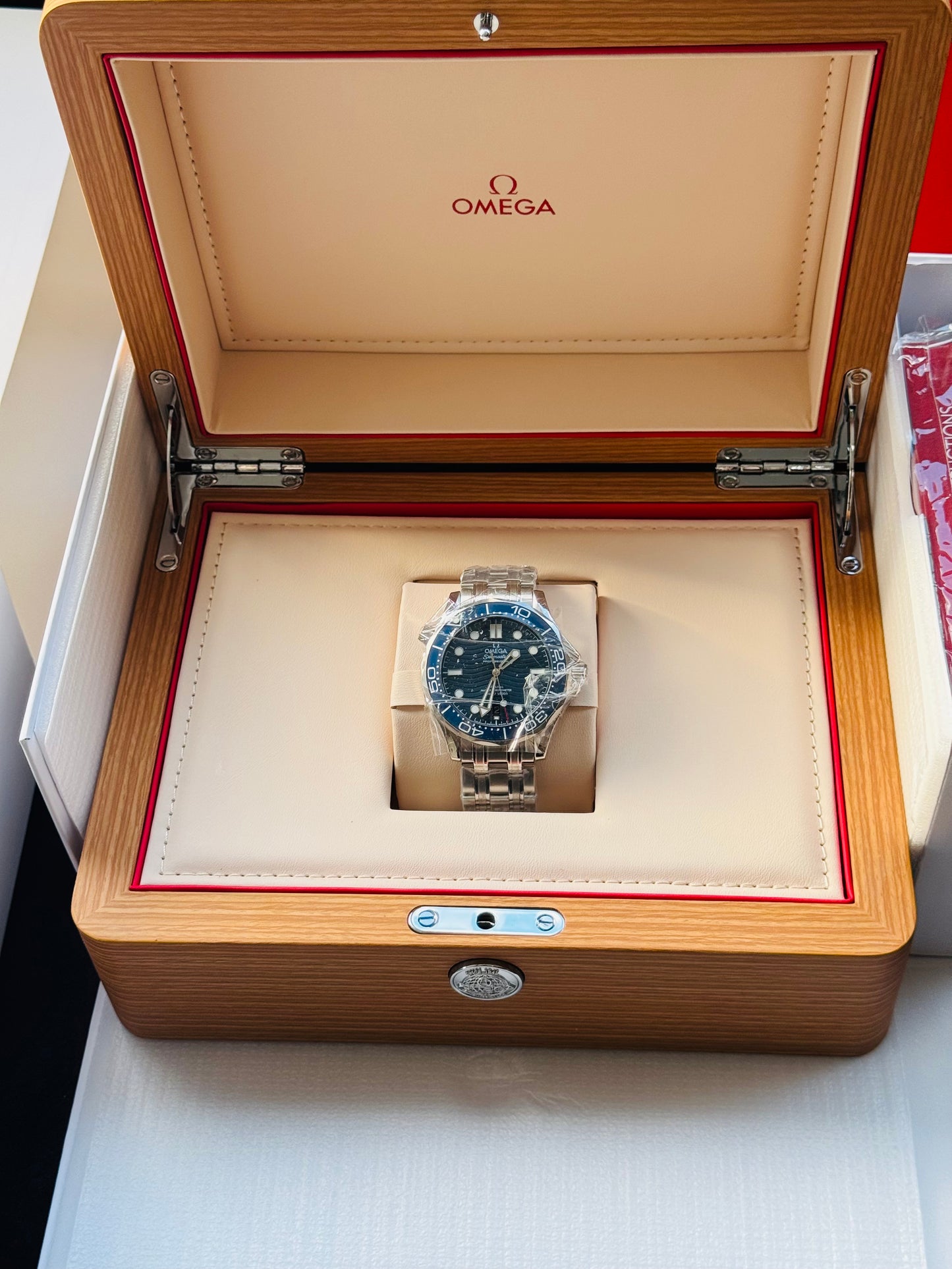 HERMOSO RELOJ OMEGA SEA MASTER AUTOMÁTICO ELEGANTE Y CASUAL!