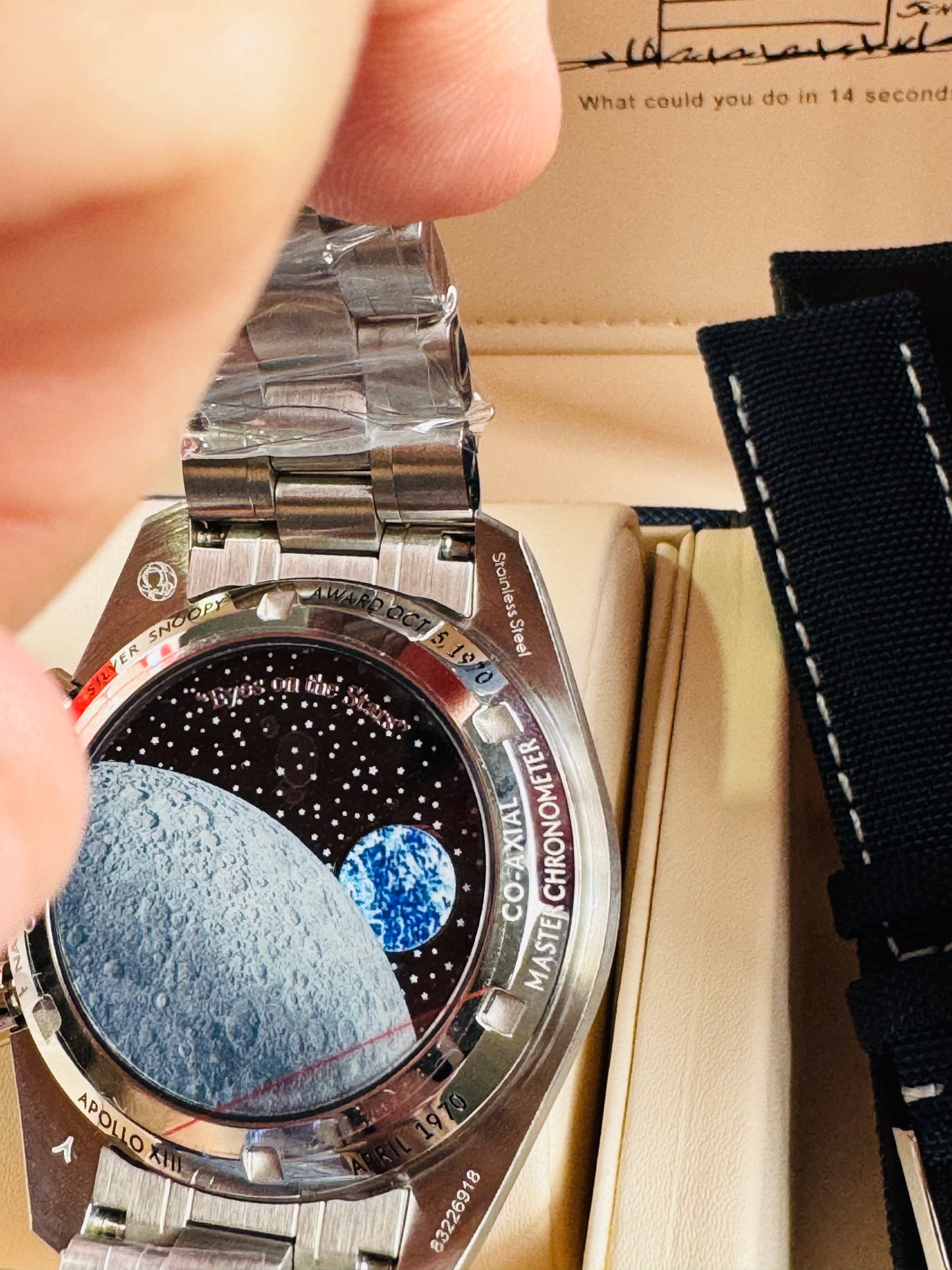MÁXIMO LUJO!!! ESPECTACULAR DISEÑO OMEGA APOLLO XIlI- AUTOMÁTICO MECÁNICO-SPEED MASTER-PROFESSIONAL-EYES ON THE STARS- ORIGINAL MOVIMIENTO MECÁNICO TIERRA Y CÁPSULA ESPACIAL SNOOPY APOLLO XIII