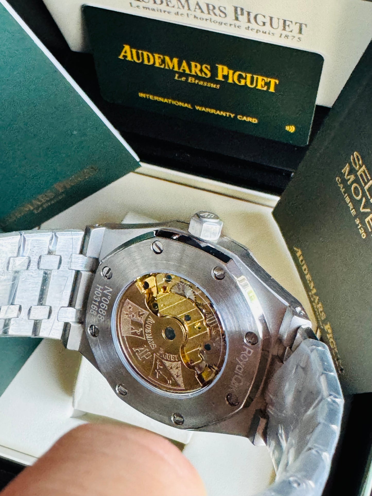 ESPECTACULAR AUDEMARS PIGUET ROYAL OAK
FLYNG TOURBILLON LIMITED EDITION!!! CRISTAL ZAFIRO!!! MÁXIMO LUJO!!!
