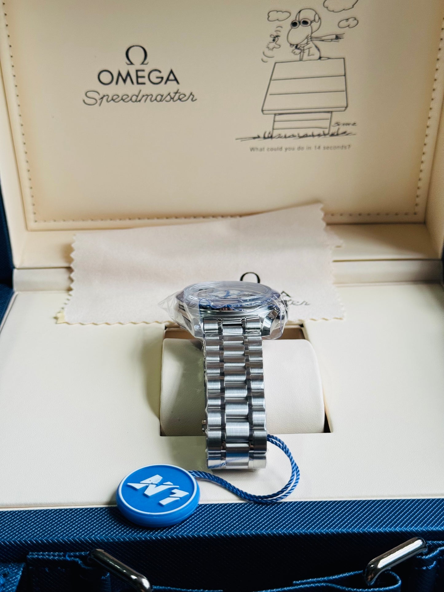 MÁXIMO LUJO!!! ESPECTACULAR DISEÑO OMEGA APOLLO XIlI- AUTOMÁTICO MECÁNICO-SPEED MASTER-PROFESSIONAL-EYES ON THE STARS- ORIGINAL MOVIMIENTO MECÁNICO TIERRA Y CÁPSULA ESPACIAL SNOOPY APOLLO XIII