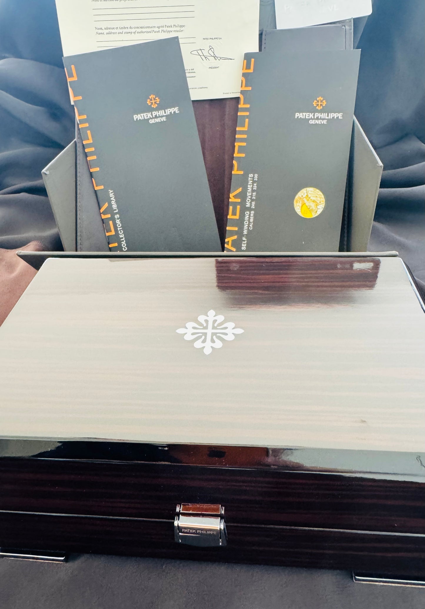 Último modelo Patek Philipe Espectacular Diseño y exclusividad múltiples complicaciones!!! 36 💎!!!
