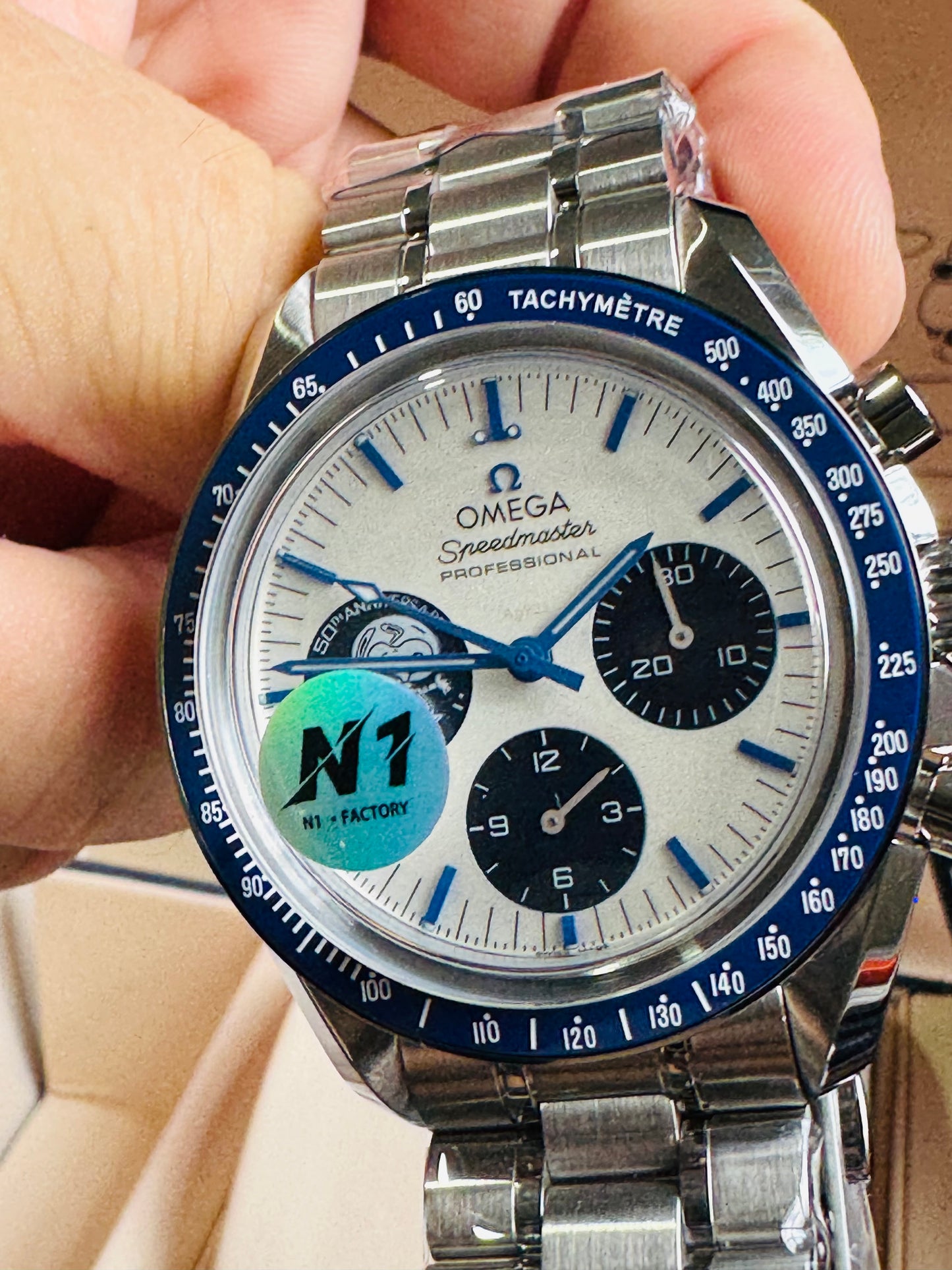 MÁXIMO LUJO!!! ESPECTACULAR DISEÑO OMEGA APOLLO XIlI- AUTOMÁTICO MECÁNICO-SPEED MASTER-PROFESSIONAL-EYES ON THE STARS- ORIGINAL MOVIMIENTO MECÁNICO TIERRA Y CÁPSULA ESPACIAL SNOOPY APOLLO XIII